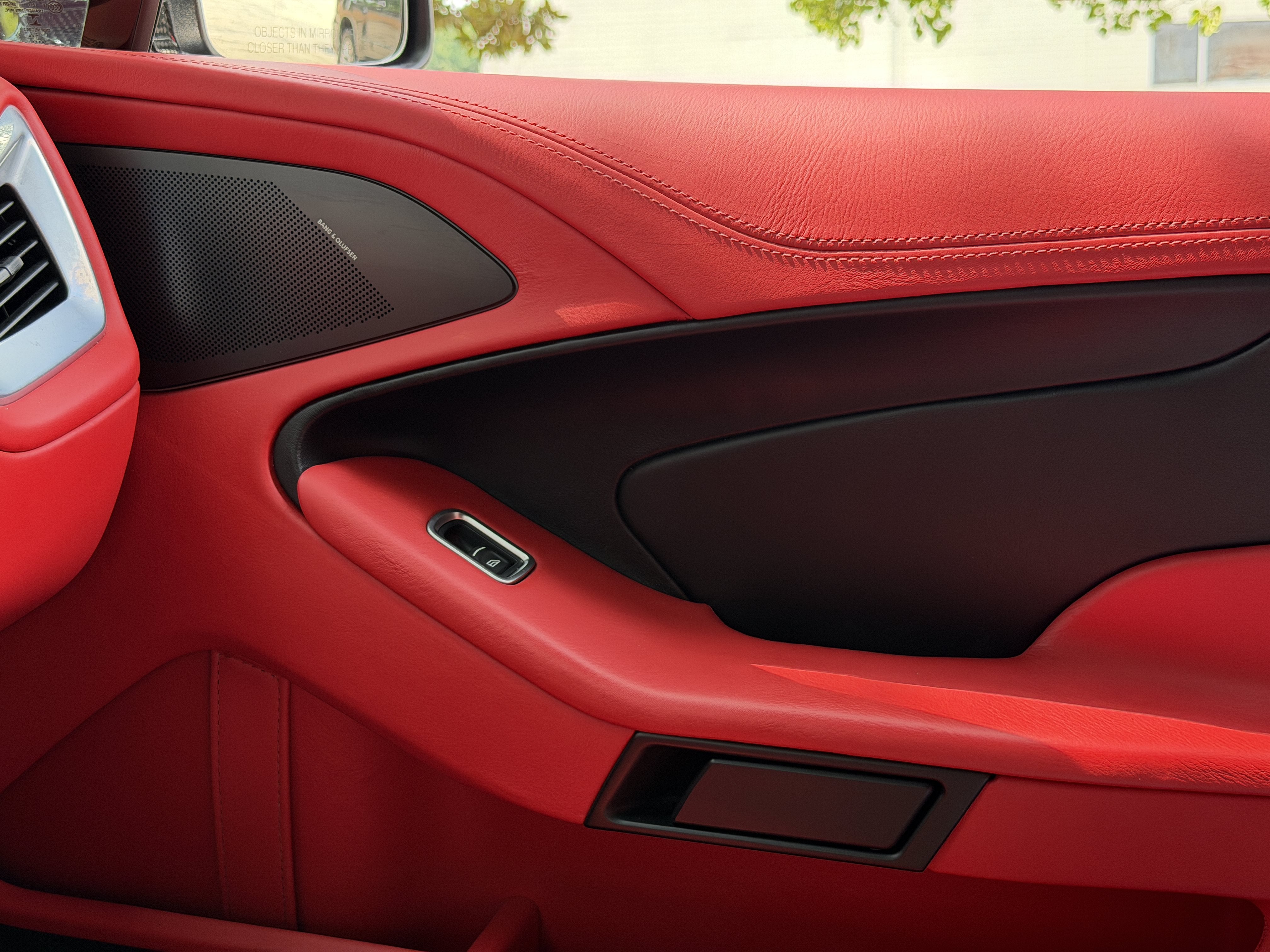Used 2014 Jet Black Aston Martin V12 image 32