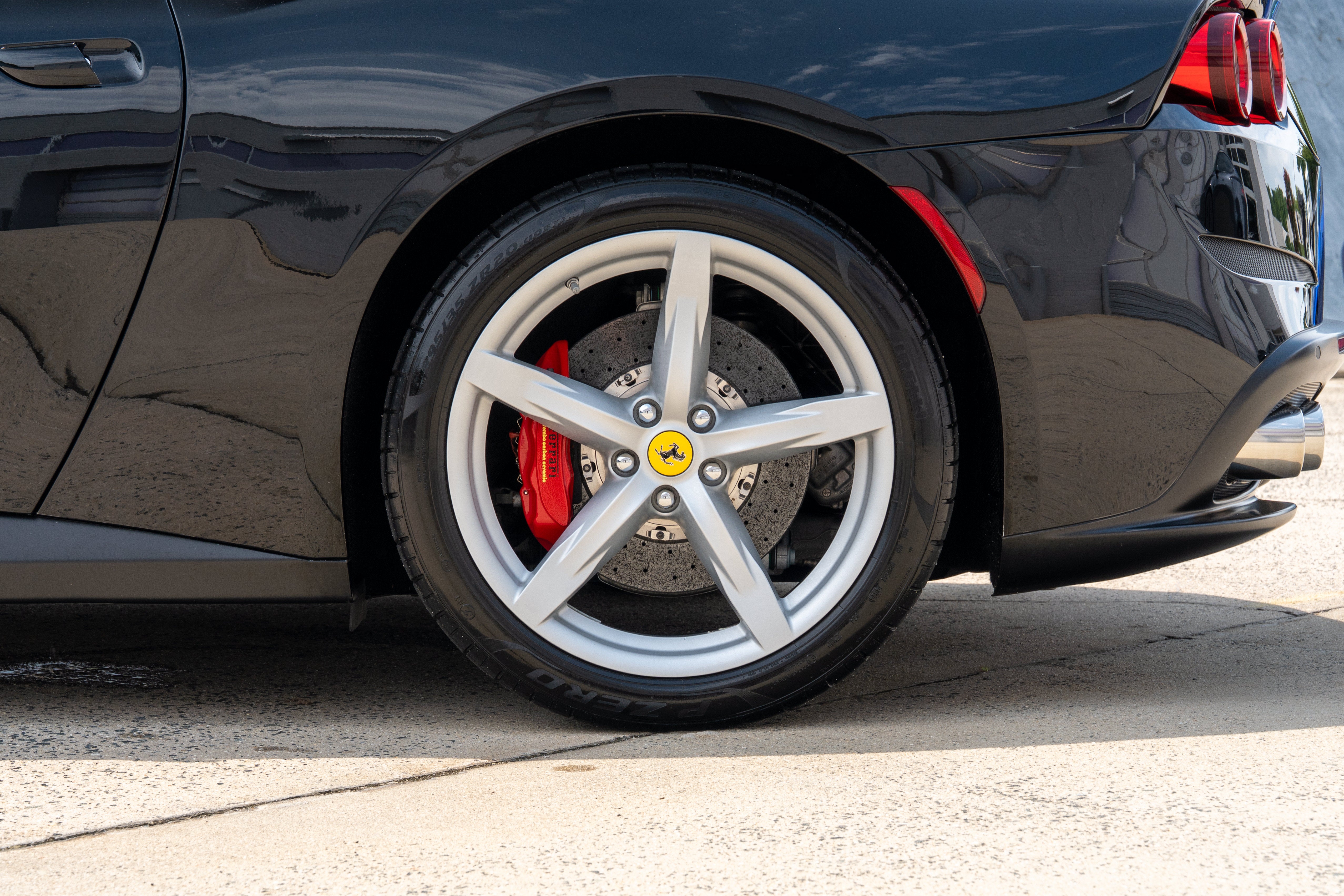 Certified Used 2020 Nero Ferrari T image 11