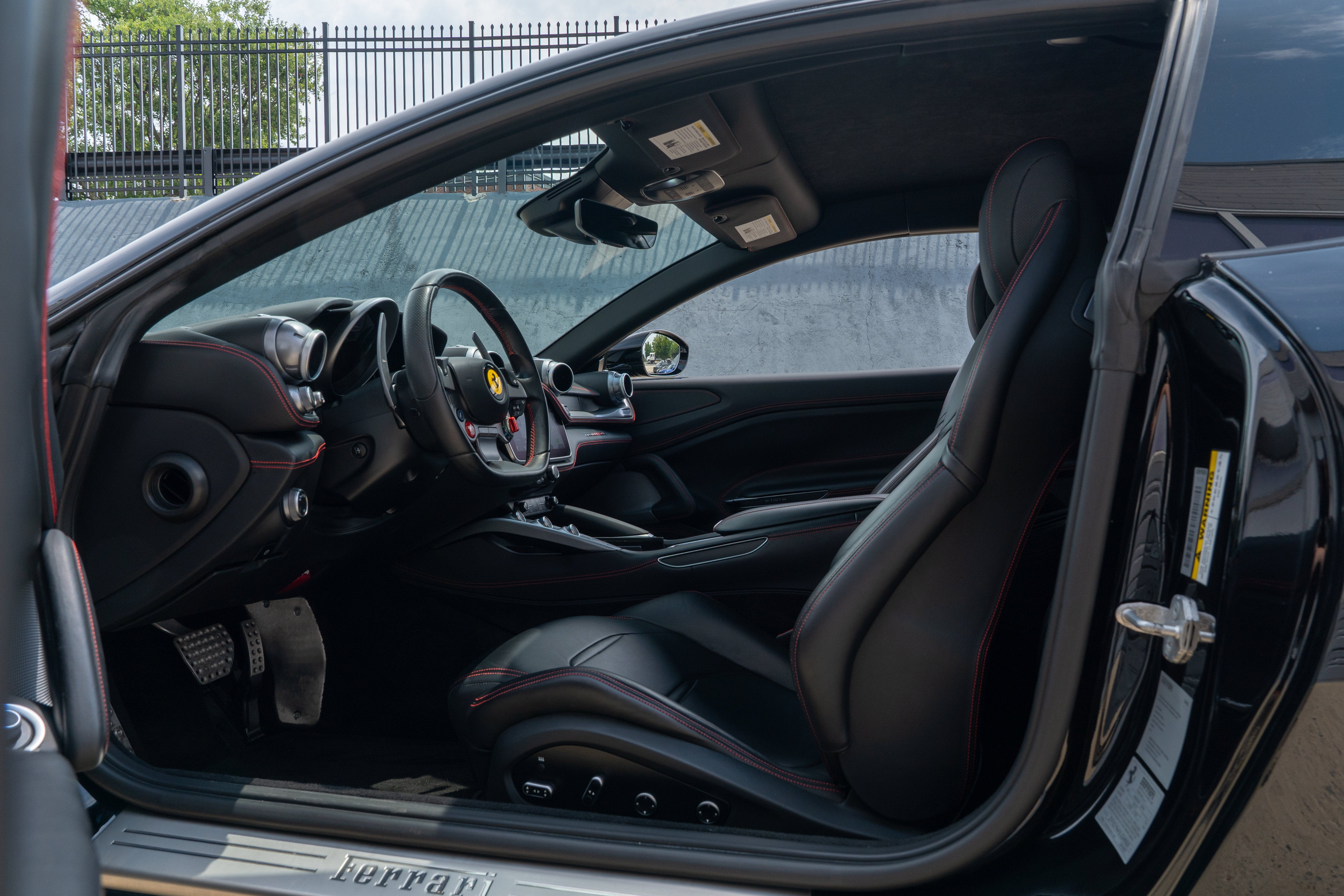 Certified Used 2020 Nero Ferrari T image 27