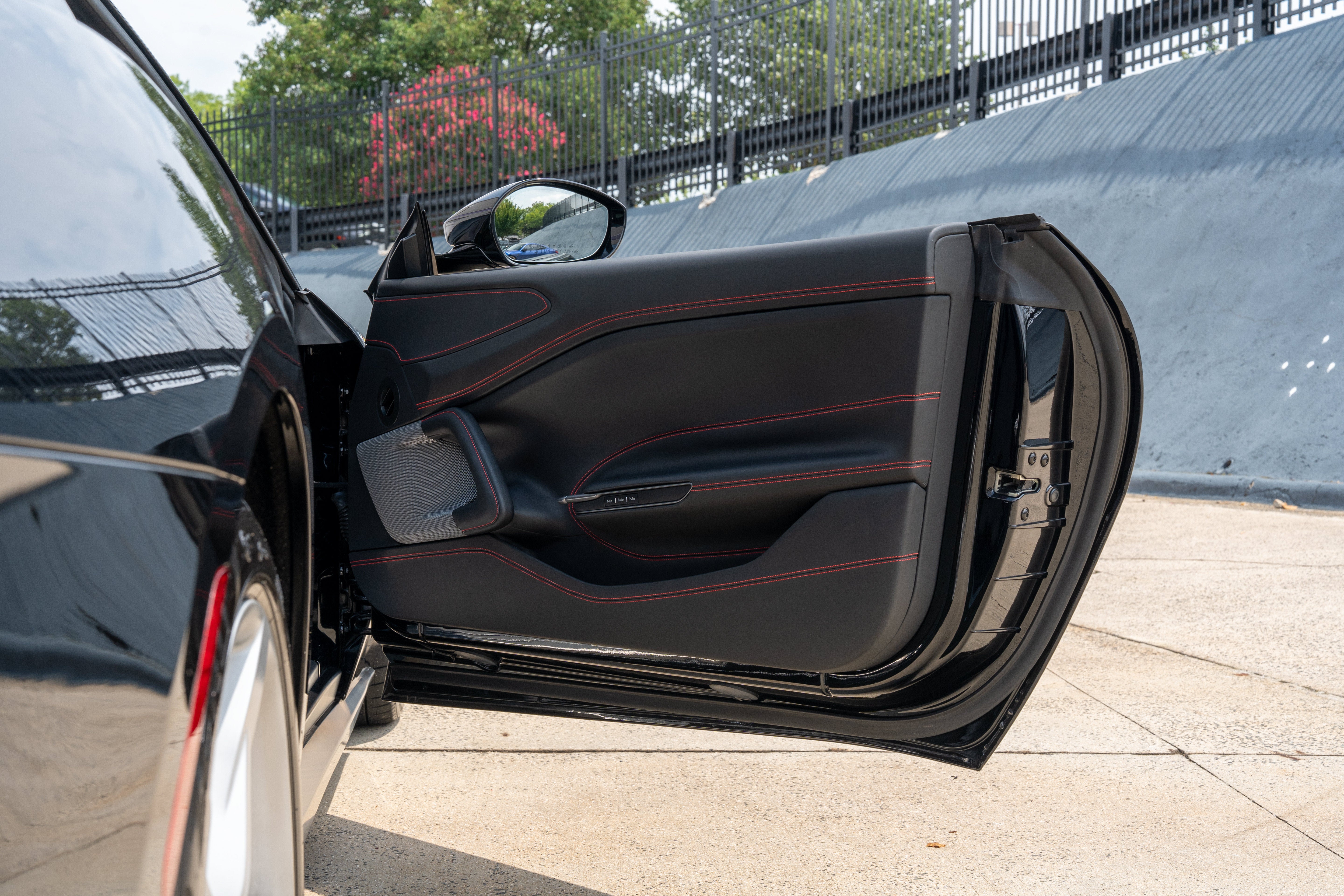 Certified Used 2020 Nero Ferrari T image 43