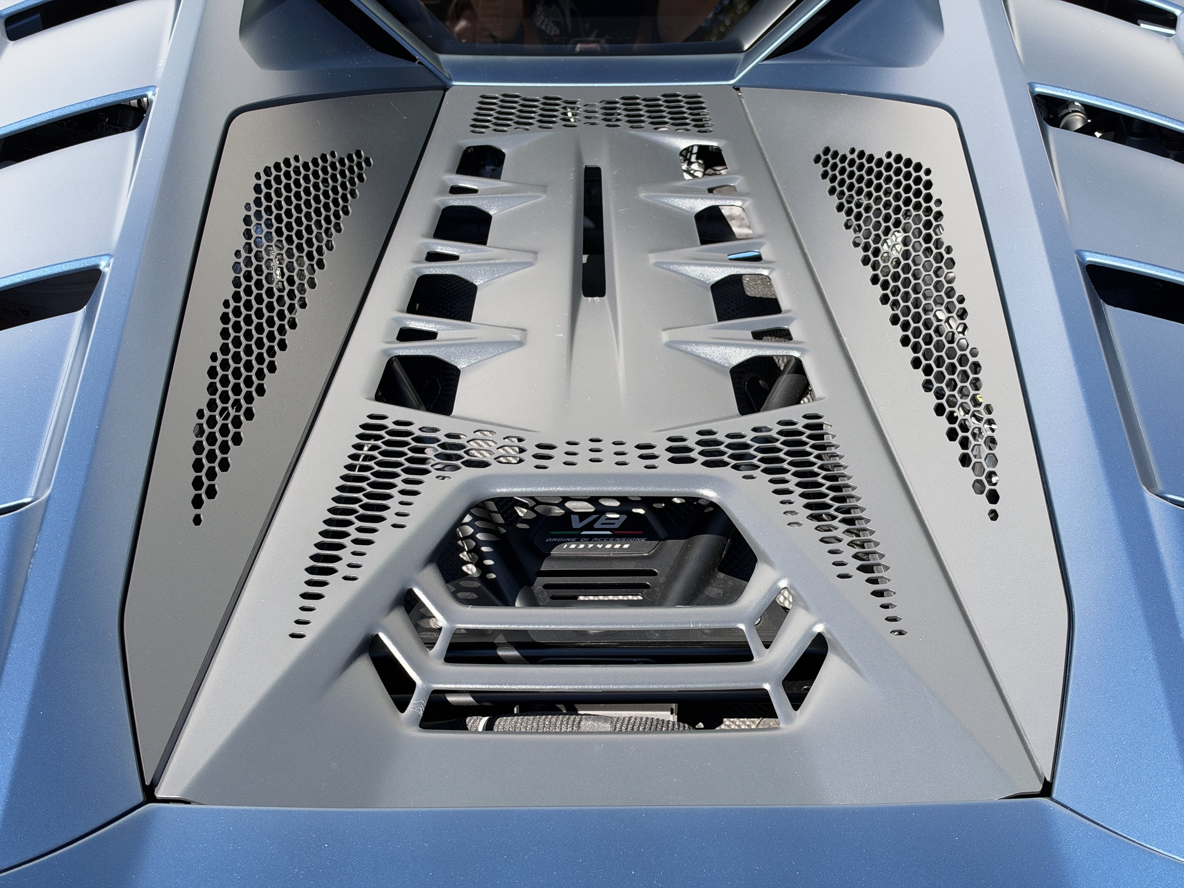 Used 2026 Blu Marinus Matt Lamborghini  image 40