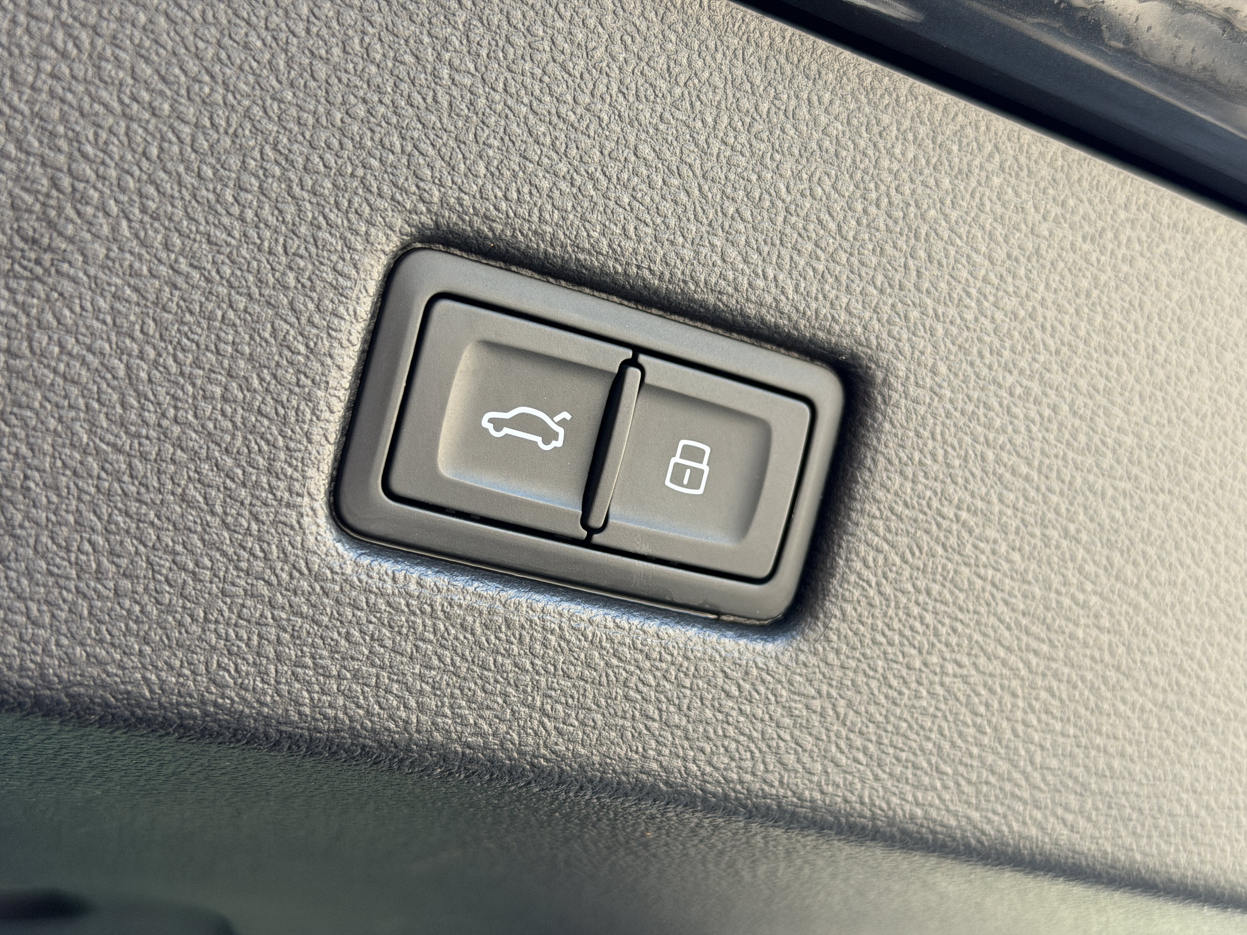 Used 2021 Gray Metallic Audi Premium Plus image 29