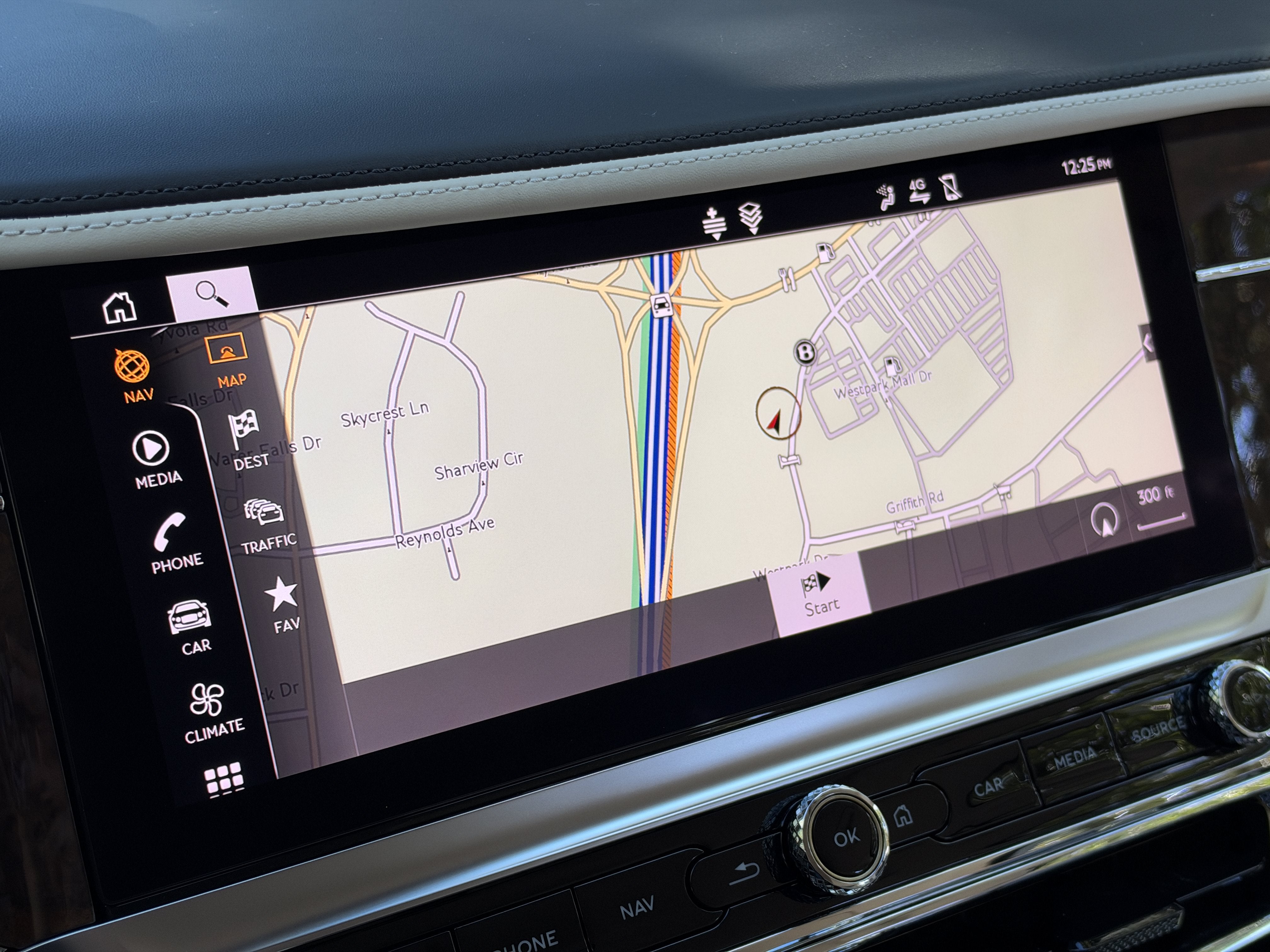 Used 2023 Beluga Bentley V8 image 23