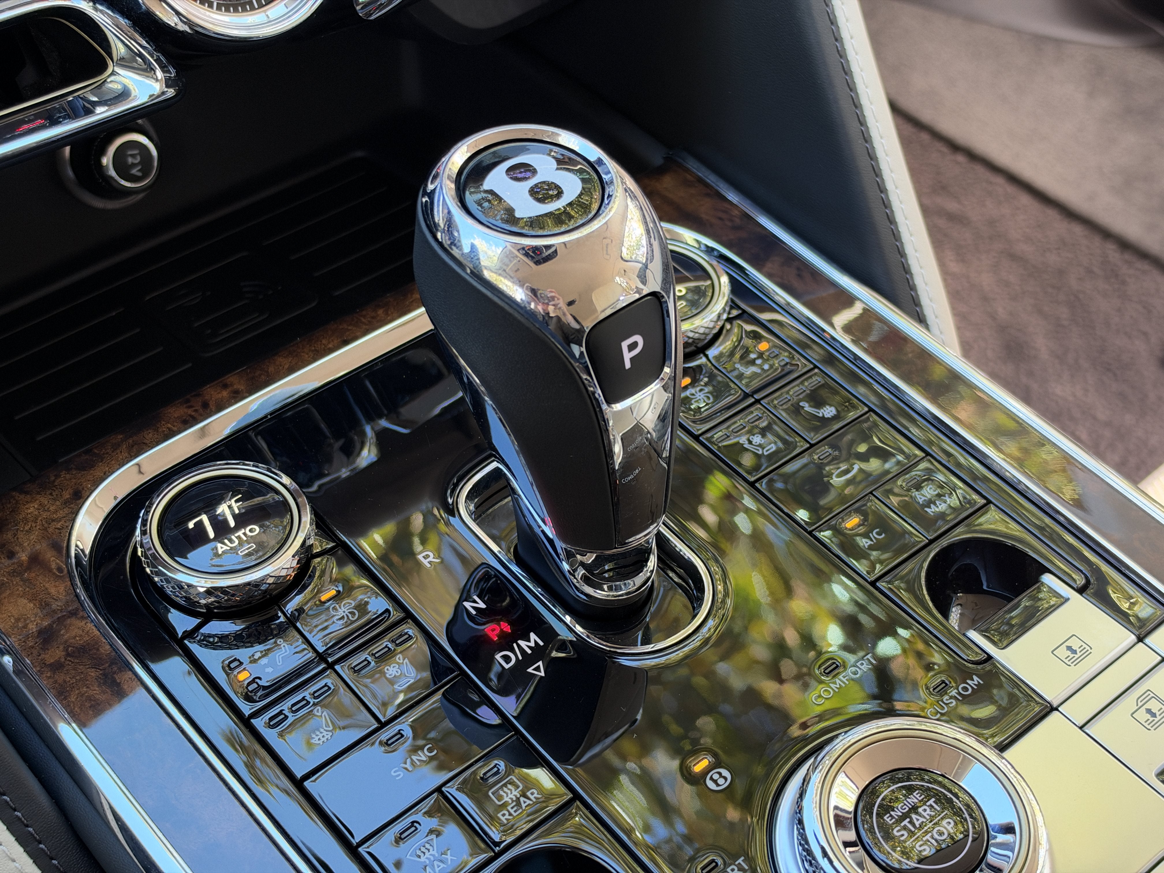 Used 2023 Beluga Bentley V8 image 26