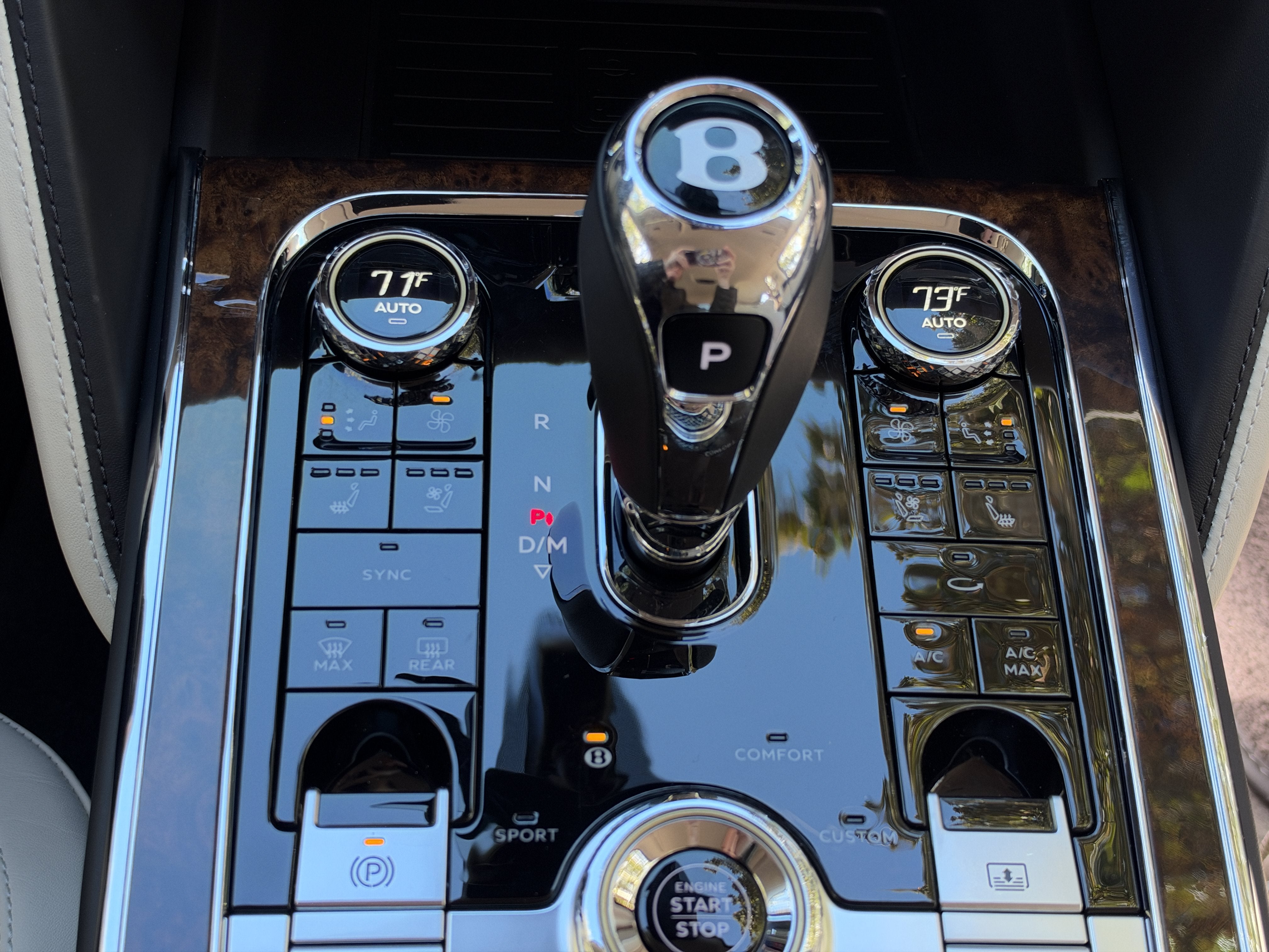 Used 2023 Beluga Bentley V8 image 27