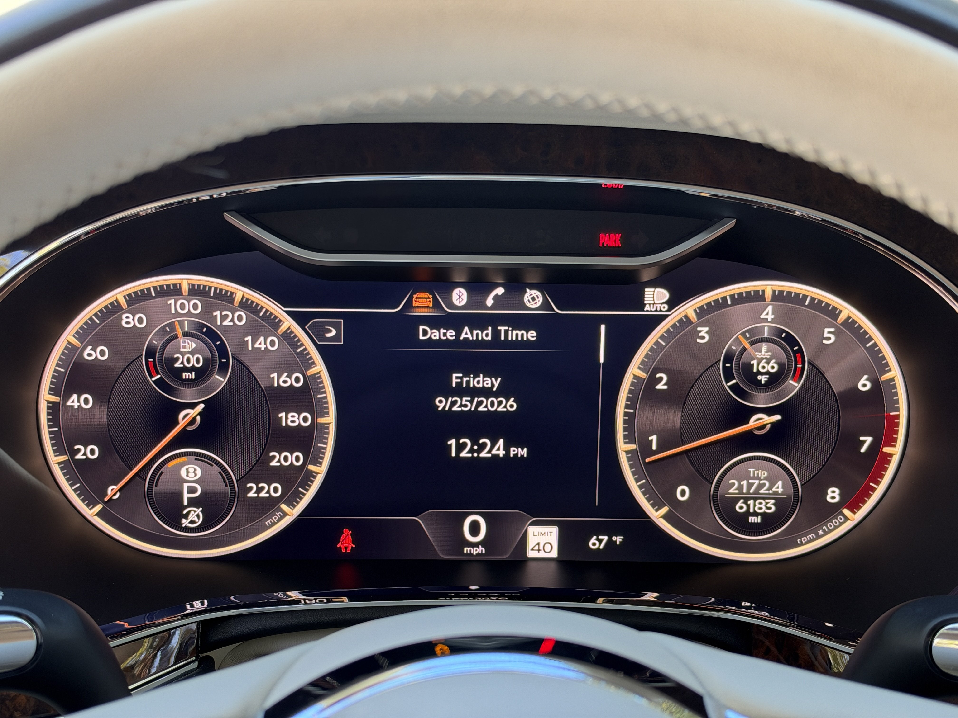 Used 2023 Beluga Bentley V8 image 19