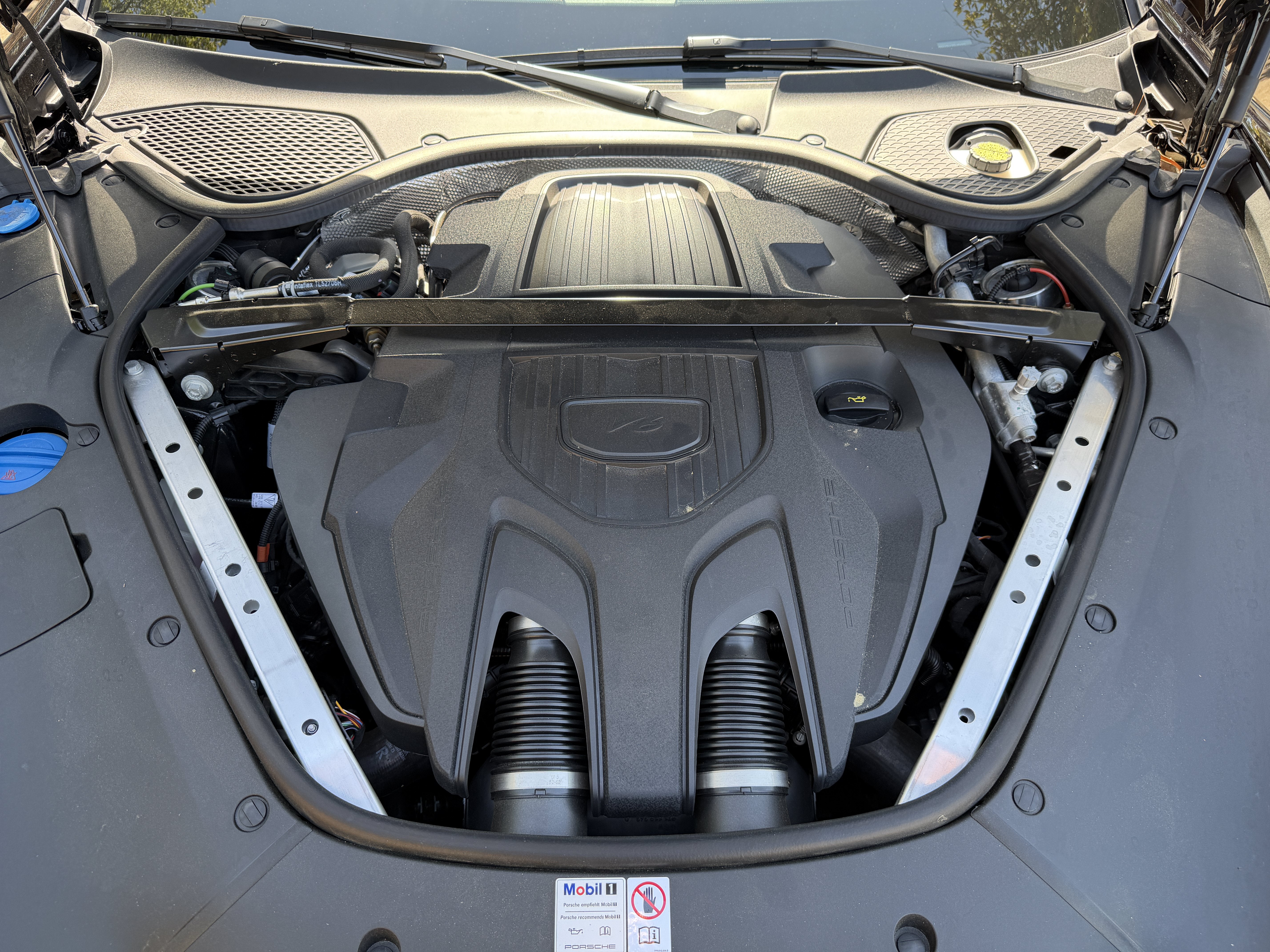 Used 2024 Jet Black Metallic Porsche 4 image 9