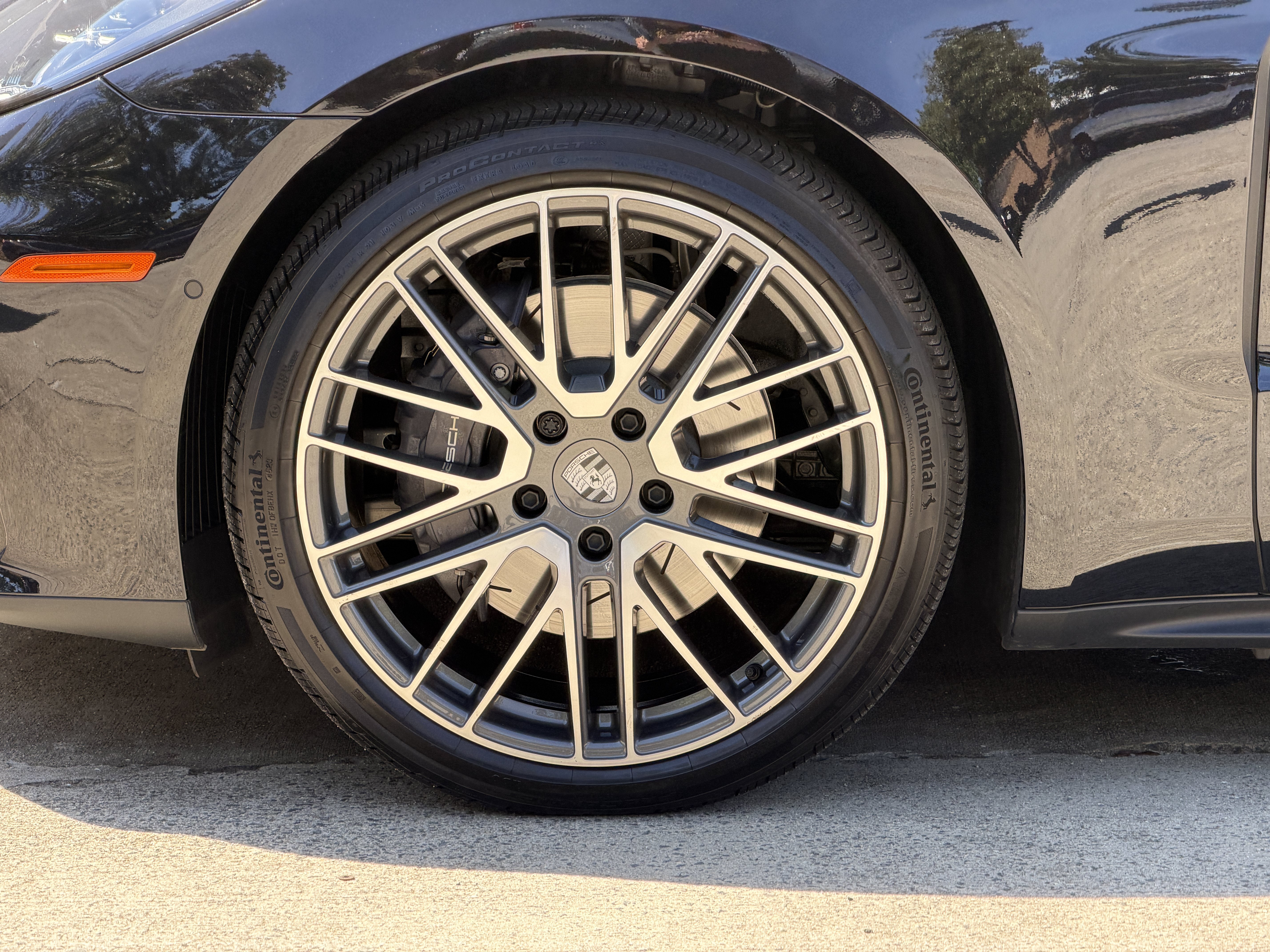 Used 2024 Jet Black Metallic Porsche 4 image 12