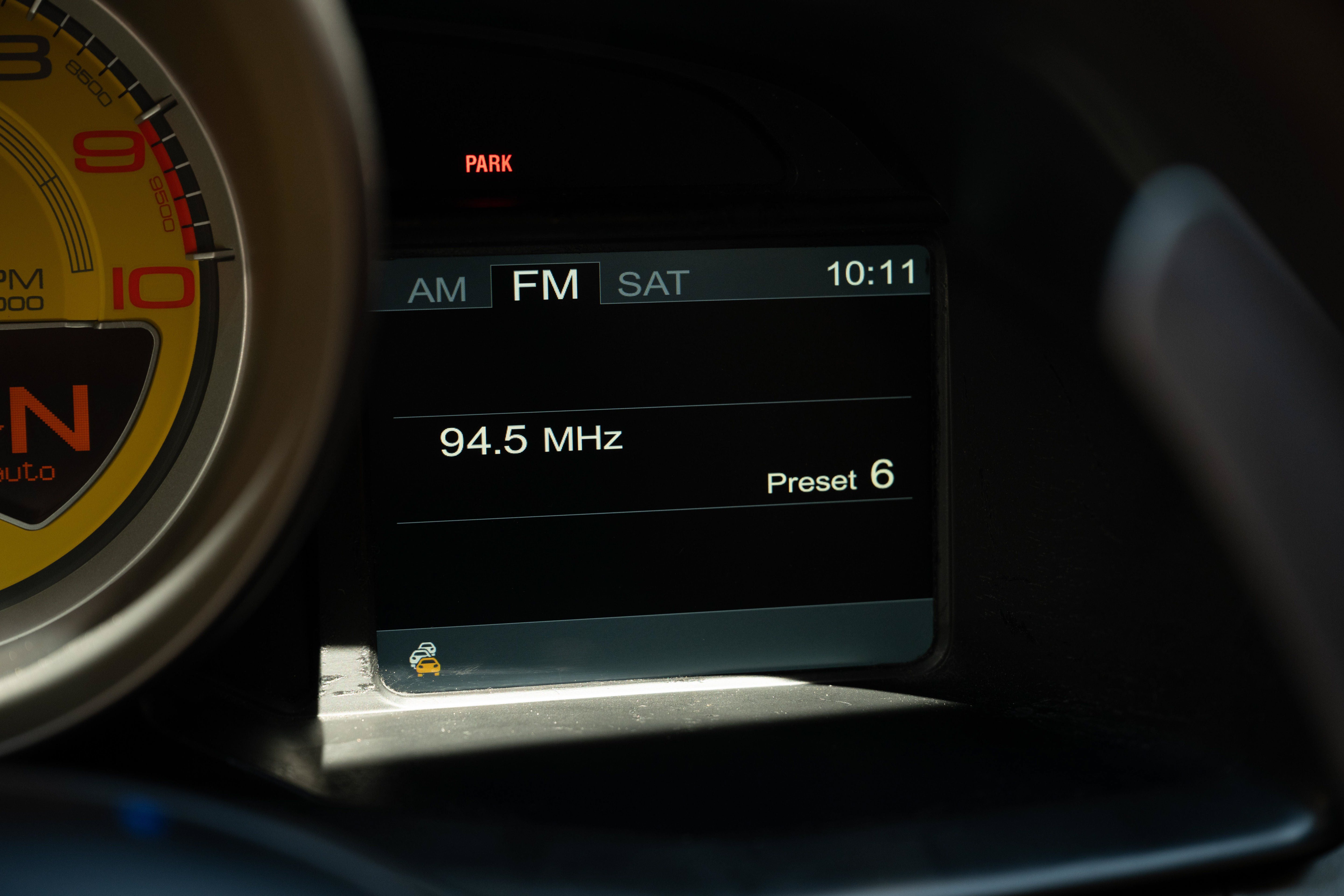 Used 2014 Giallo Modena Ferrari  image 35