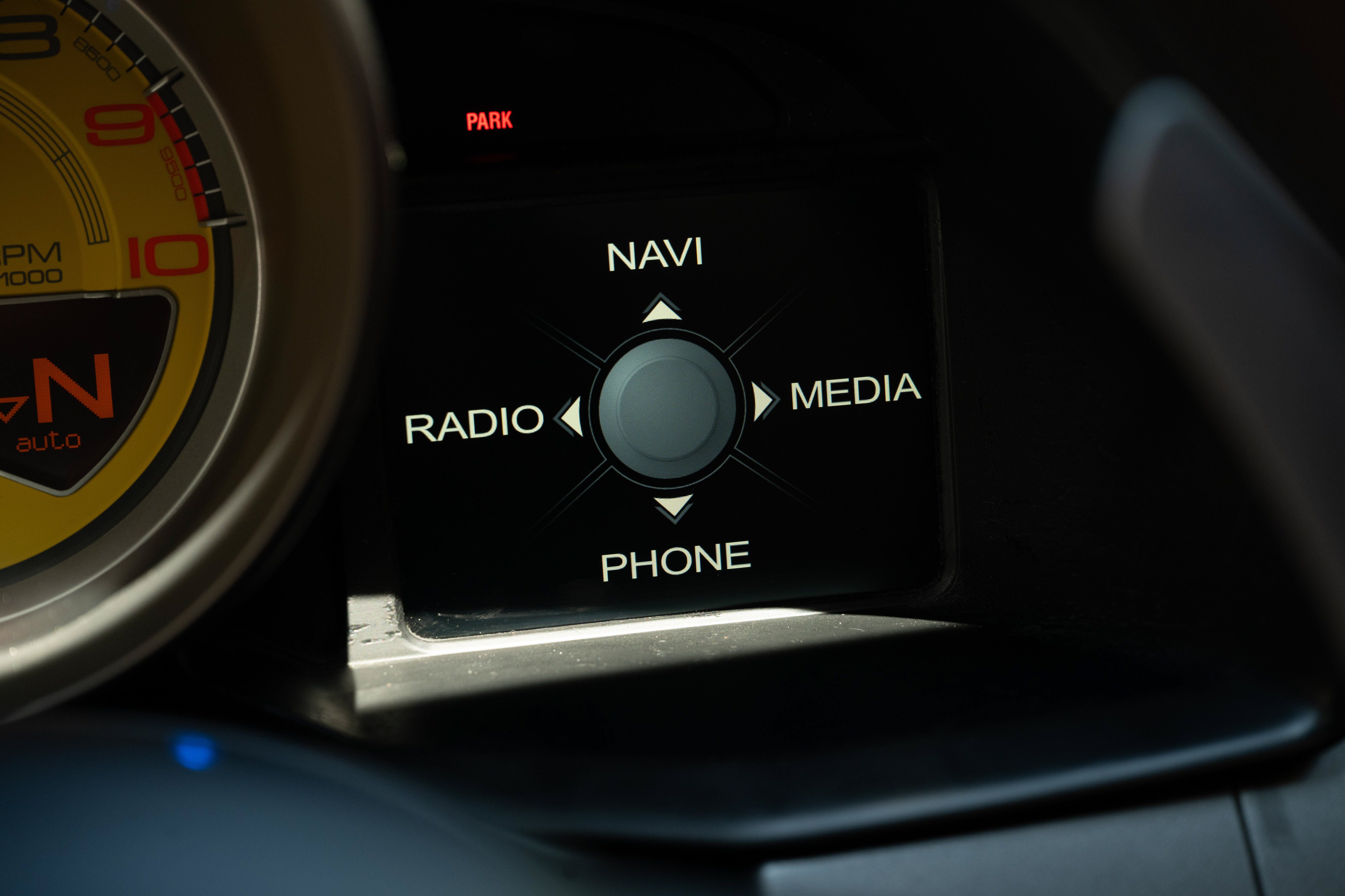 Used 2014 Giallo Modena Ferrari  image 37
