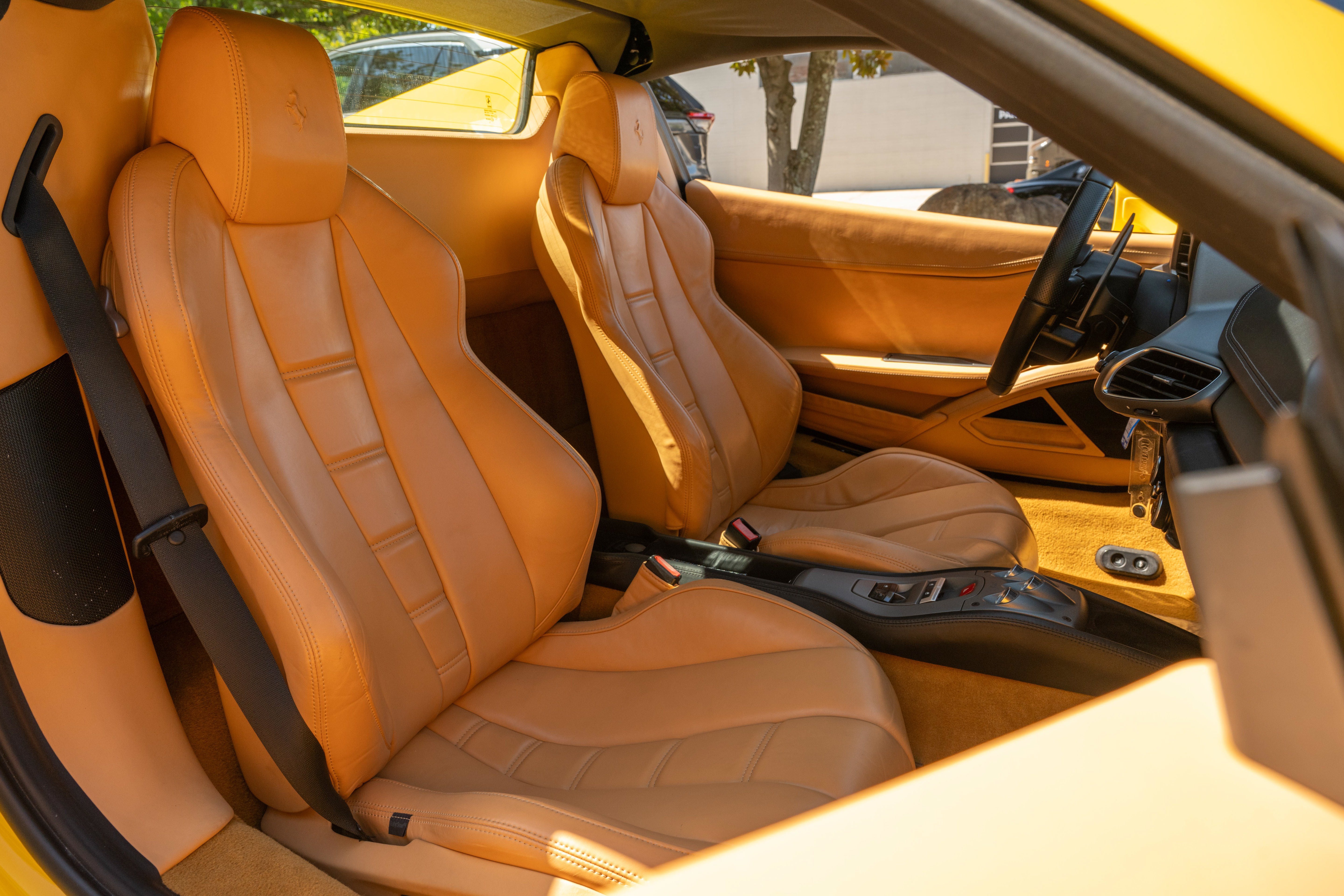 Used 2014 Giallo Modena Ferrari  image 49