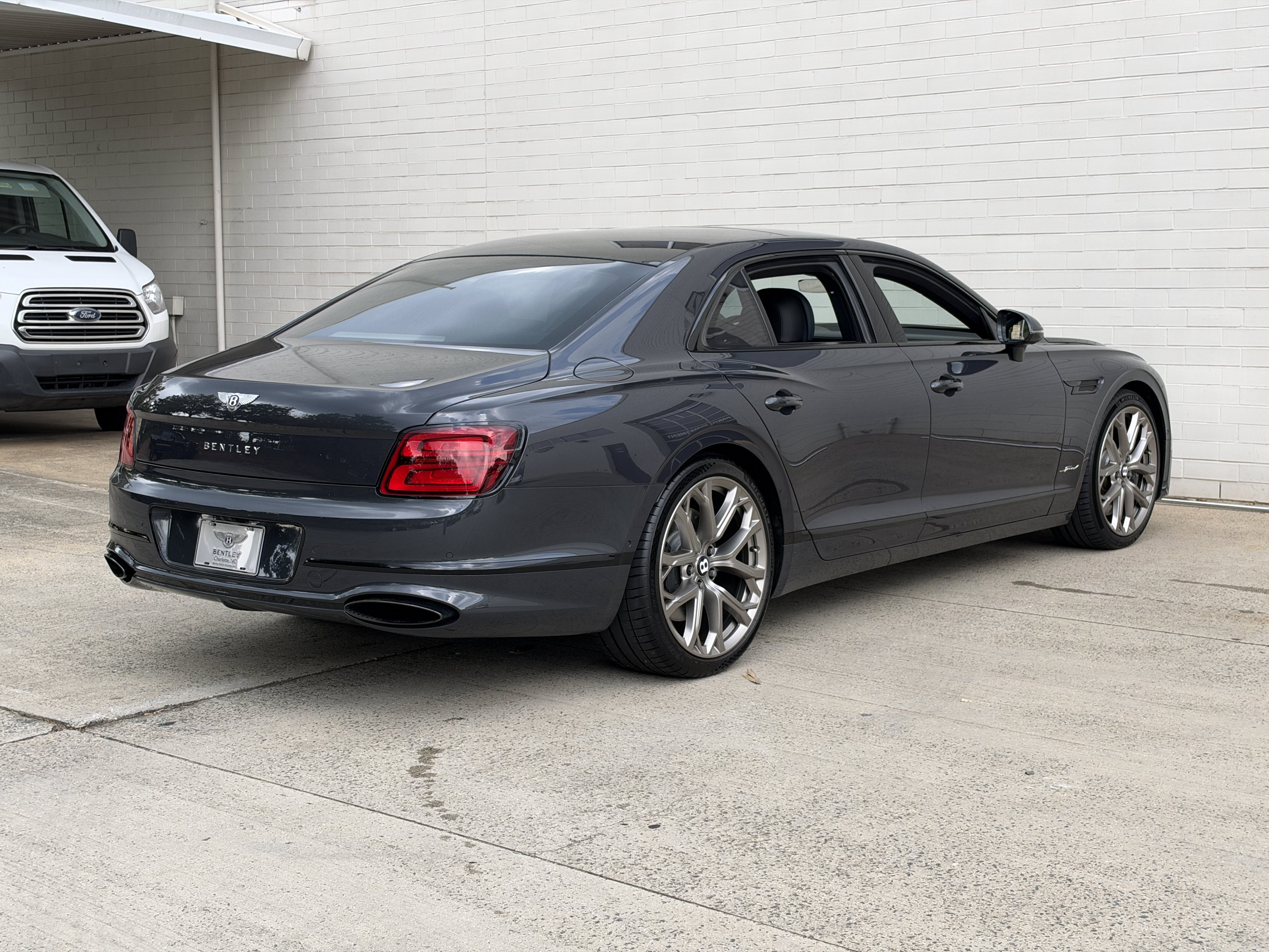 Used 2023 Titan Gray Metallic Bentley Mulliner W12 image 7