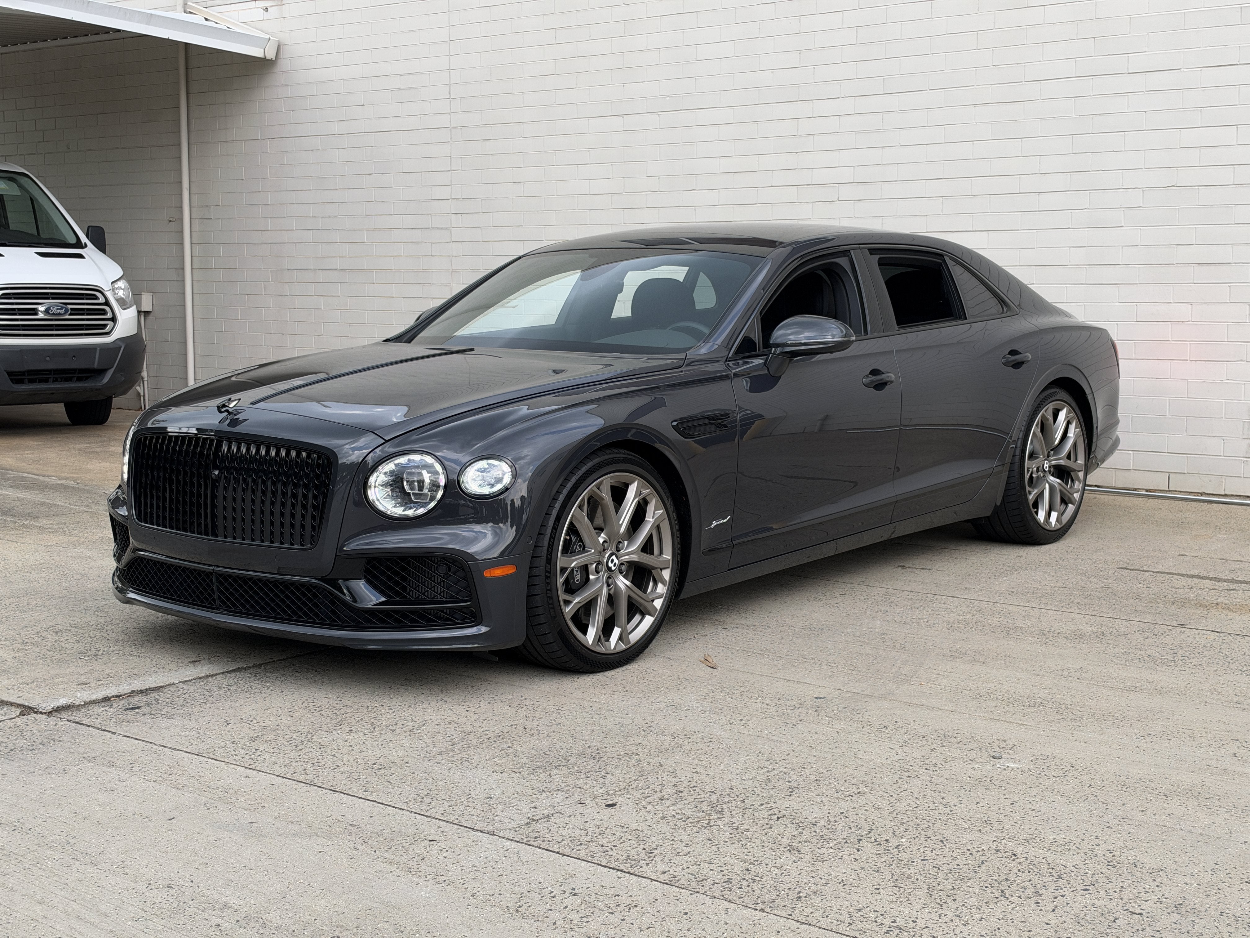 Used 2023 Titan Gray Metallic Bentley Mulliner W12 image 10