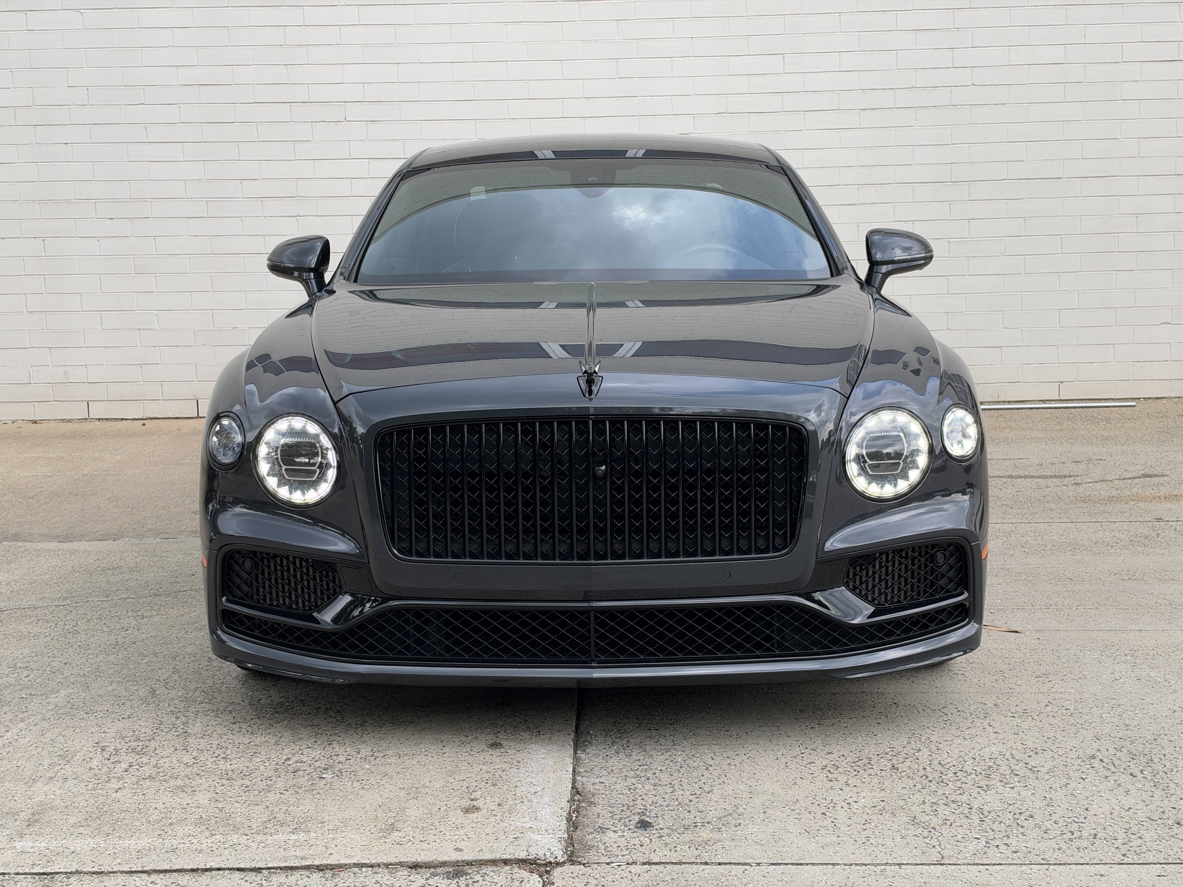 Used 2023 Titan Gray Metallic Bentley Mulliner W12 image 11