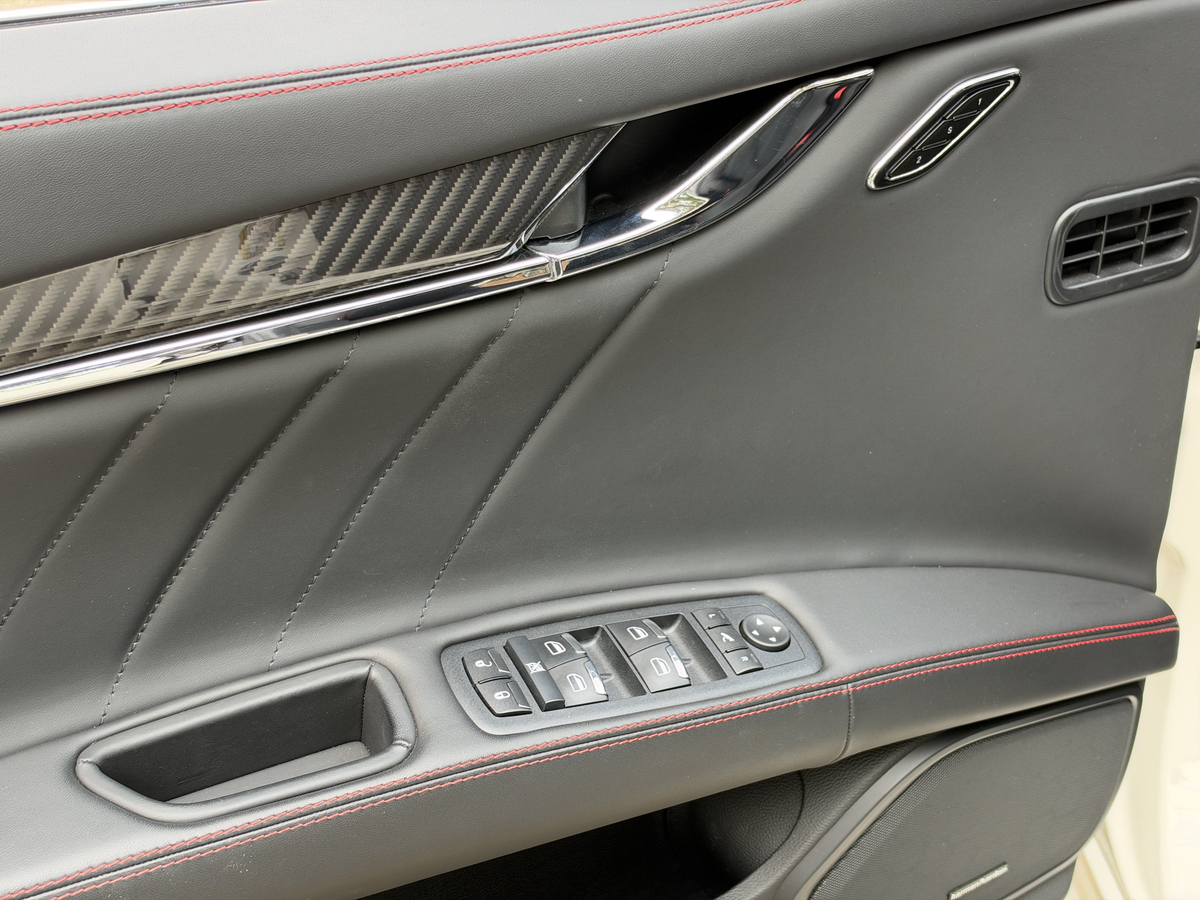Used 2024 Bianco Maserati Modena Ultima Q4 image 11