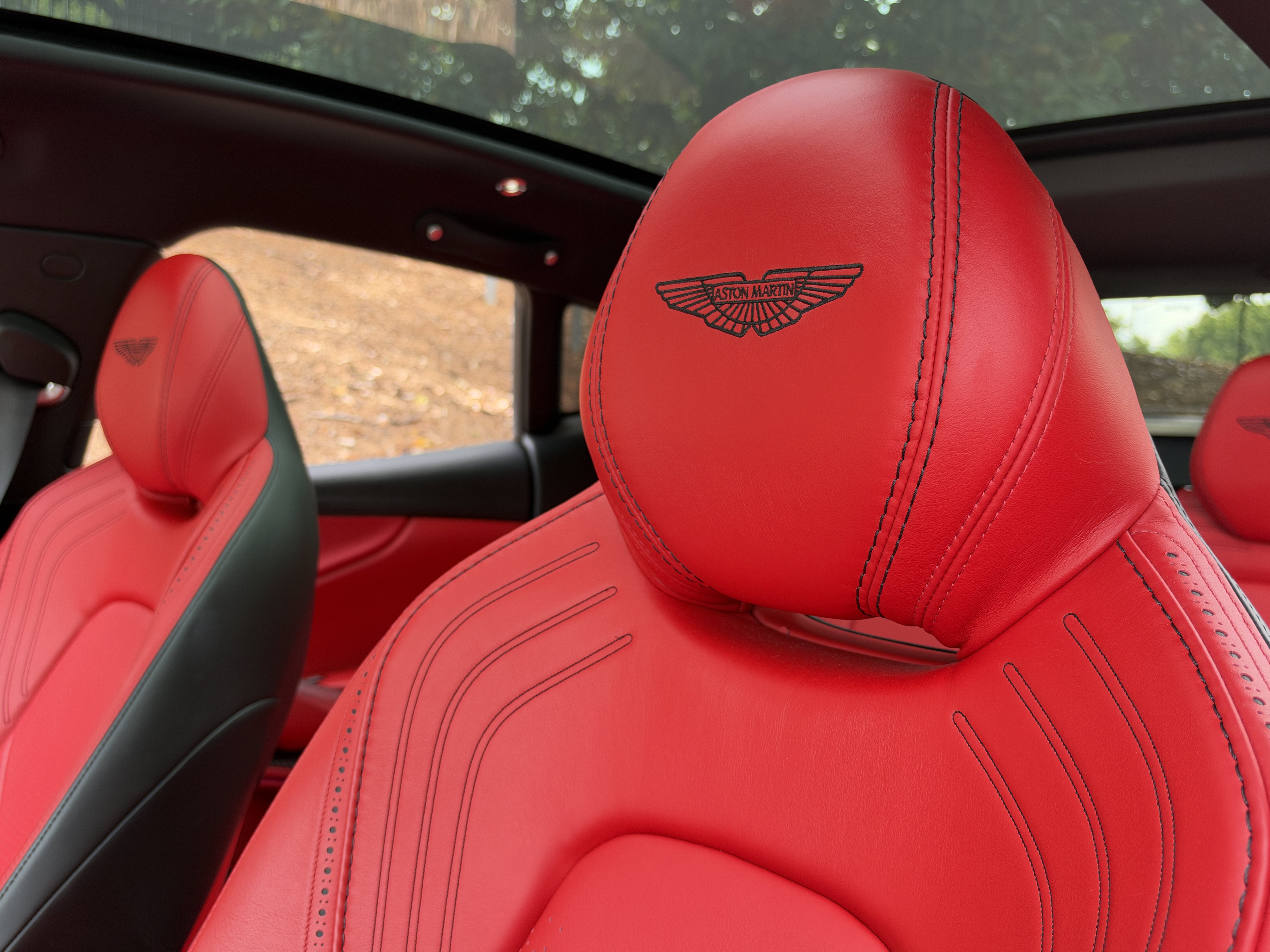 Used 2021 Midnight Blue Aston Martin  image 5
