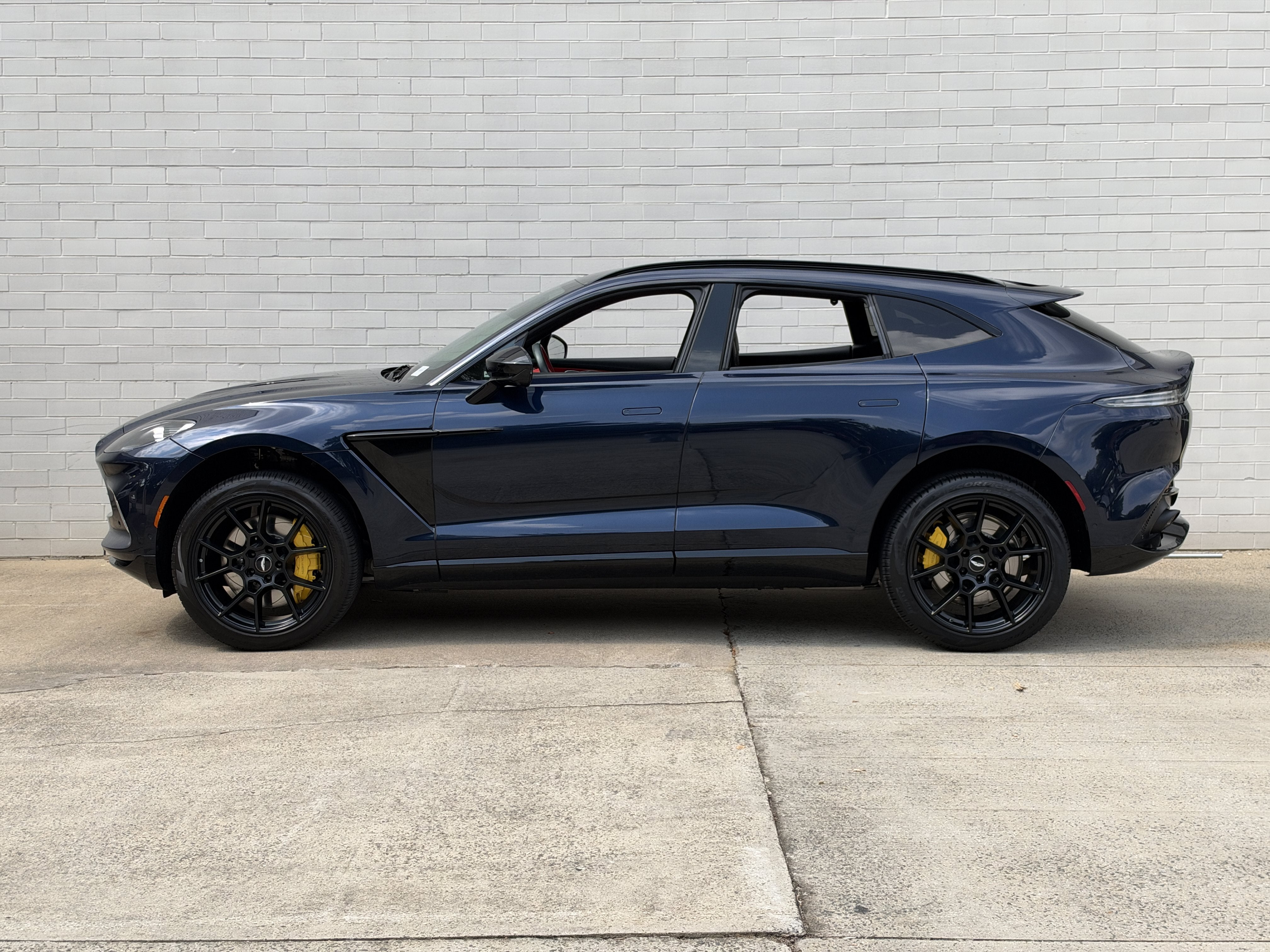 Used 2021 Midnight Blue Aston Martin  image 16