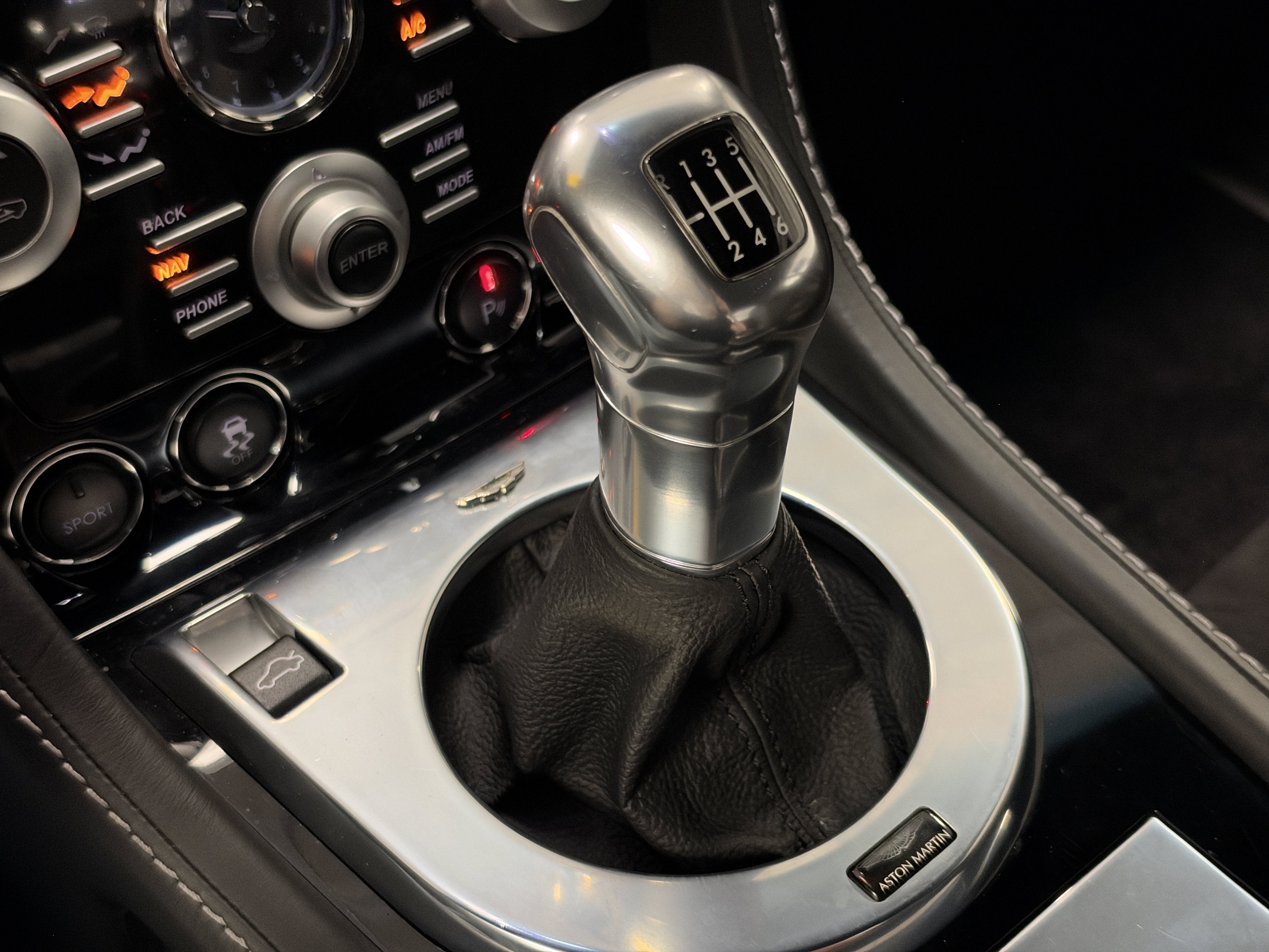 Used 2011 Carbon Black Aston Martin Carbon Black image 28