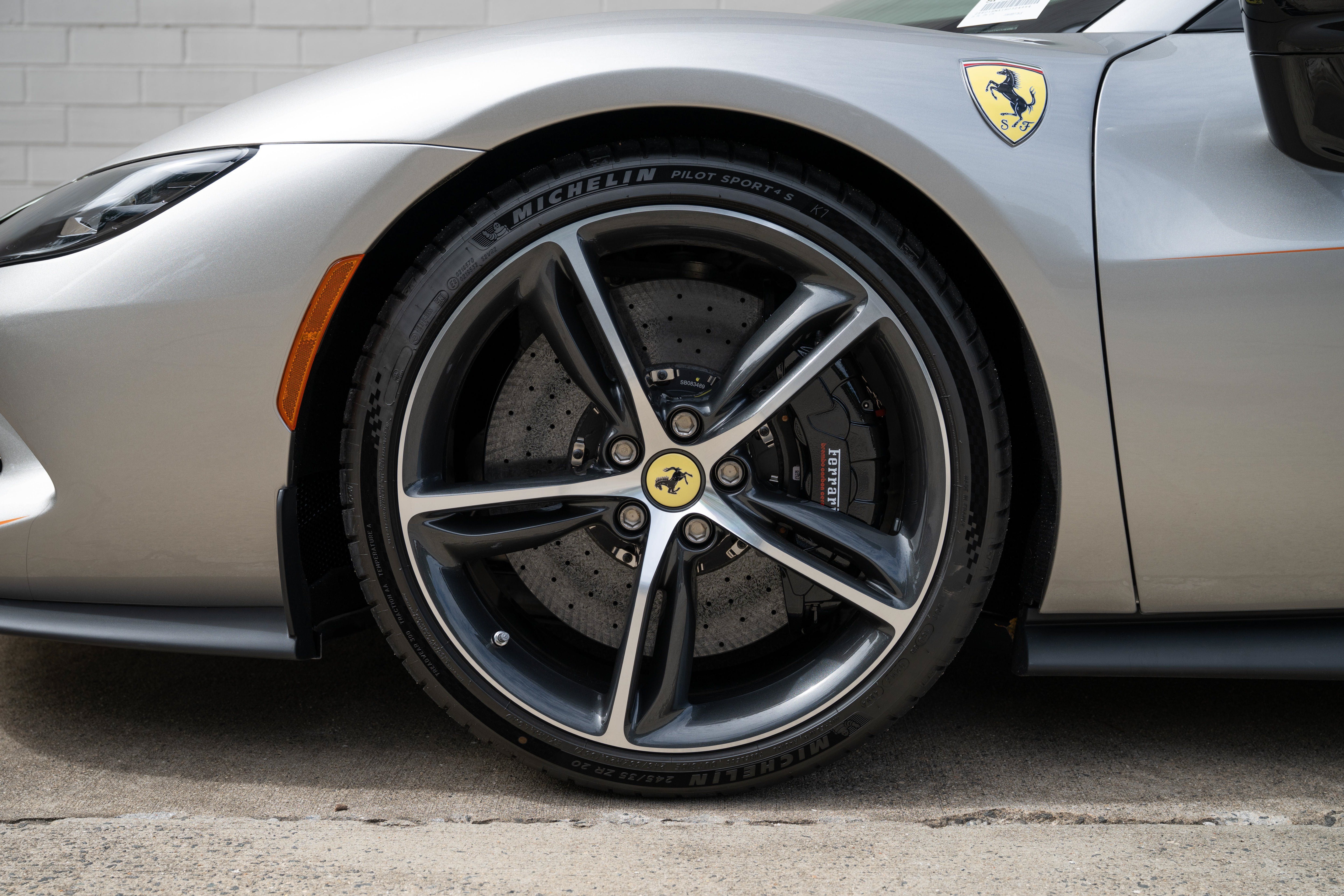 Certified Used 2025 Aluminum Lucido Ferrari  image 16