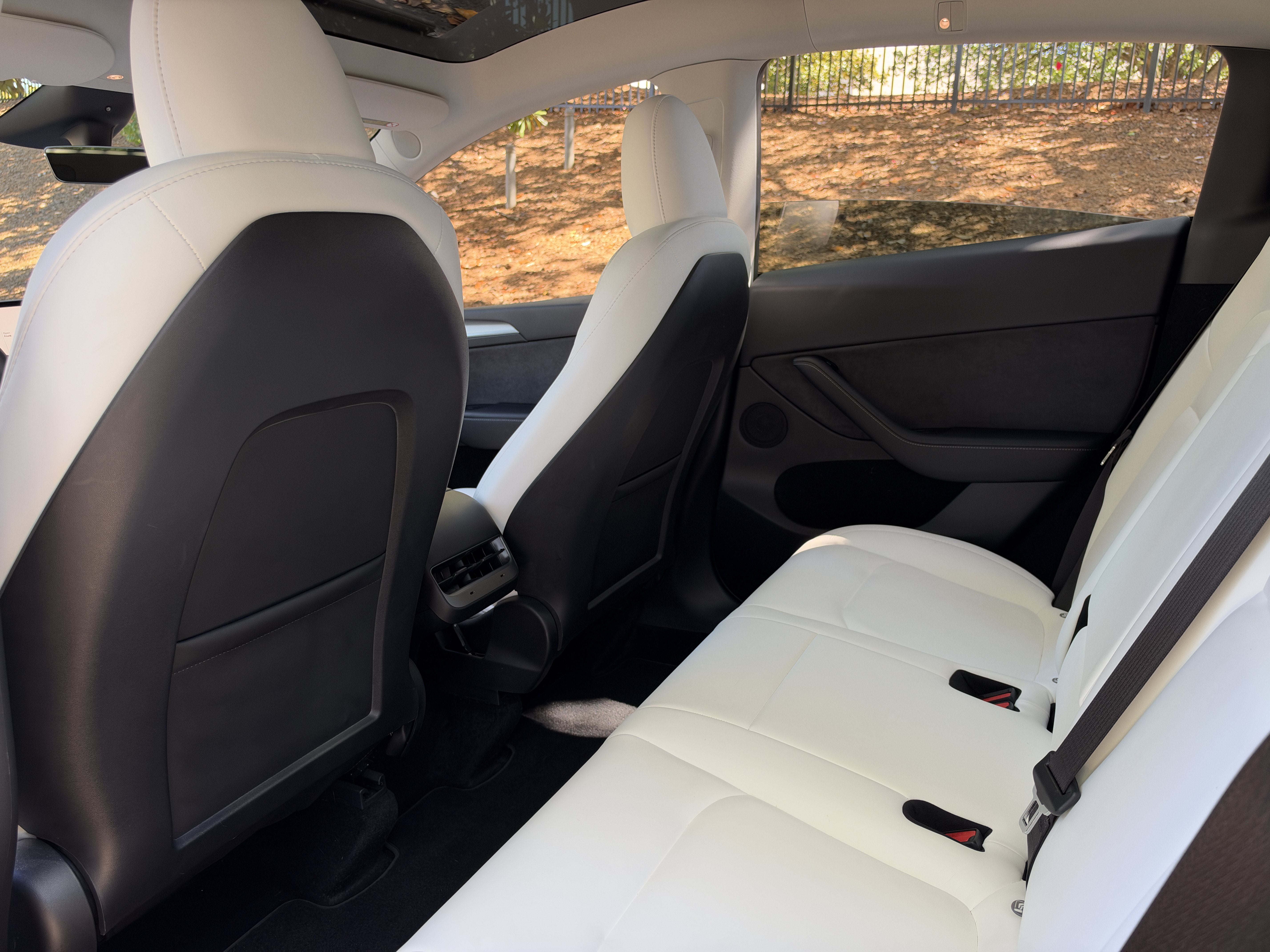 Used 2023 Black Tesla Performance image 31