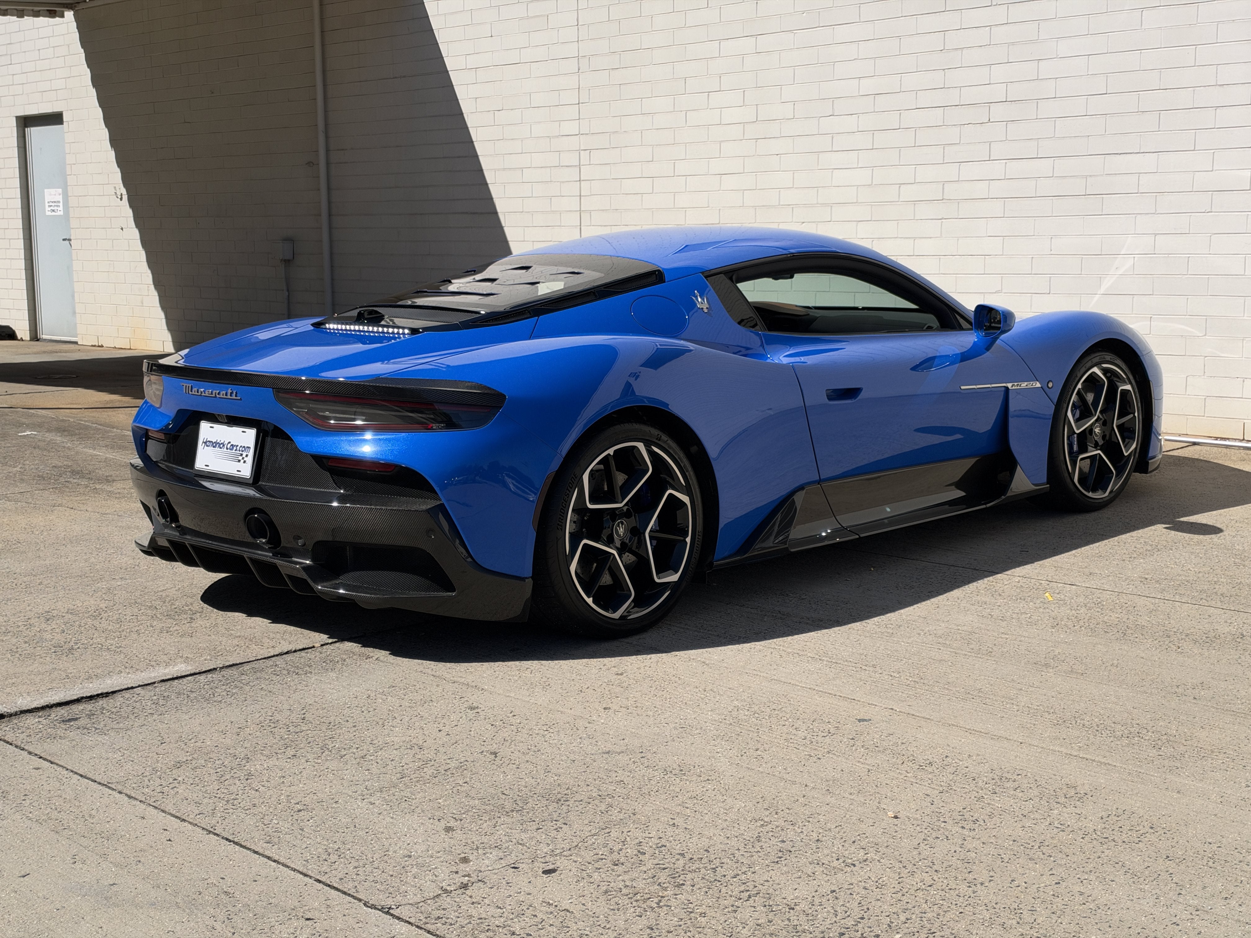 Used 2022 Blu Infinito Maserati  image 3