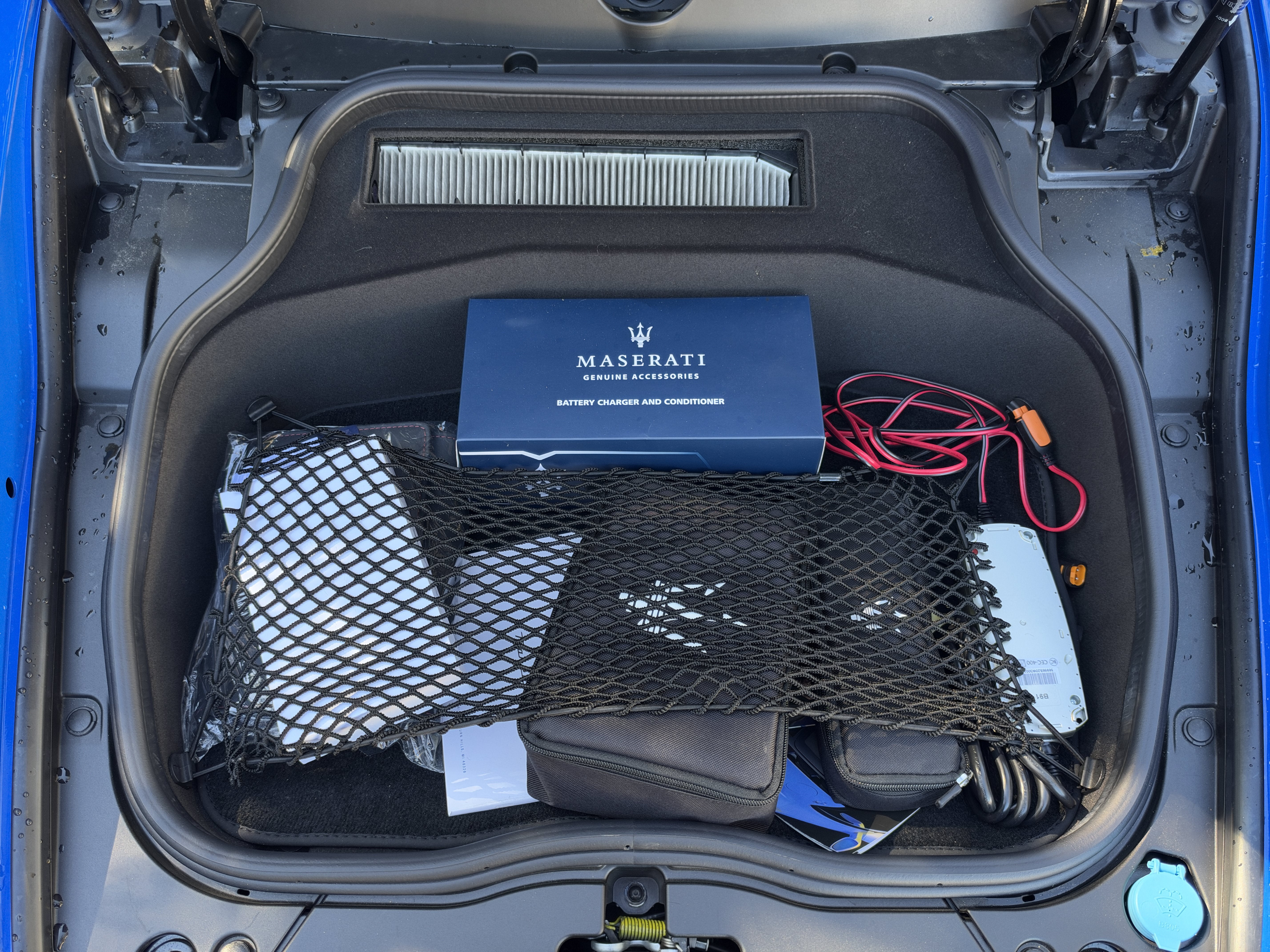 Used 2022 Blu Infinito Maserati  image 9