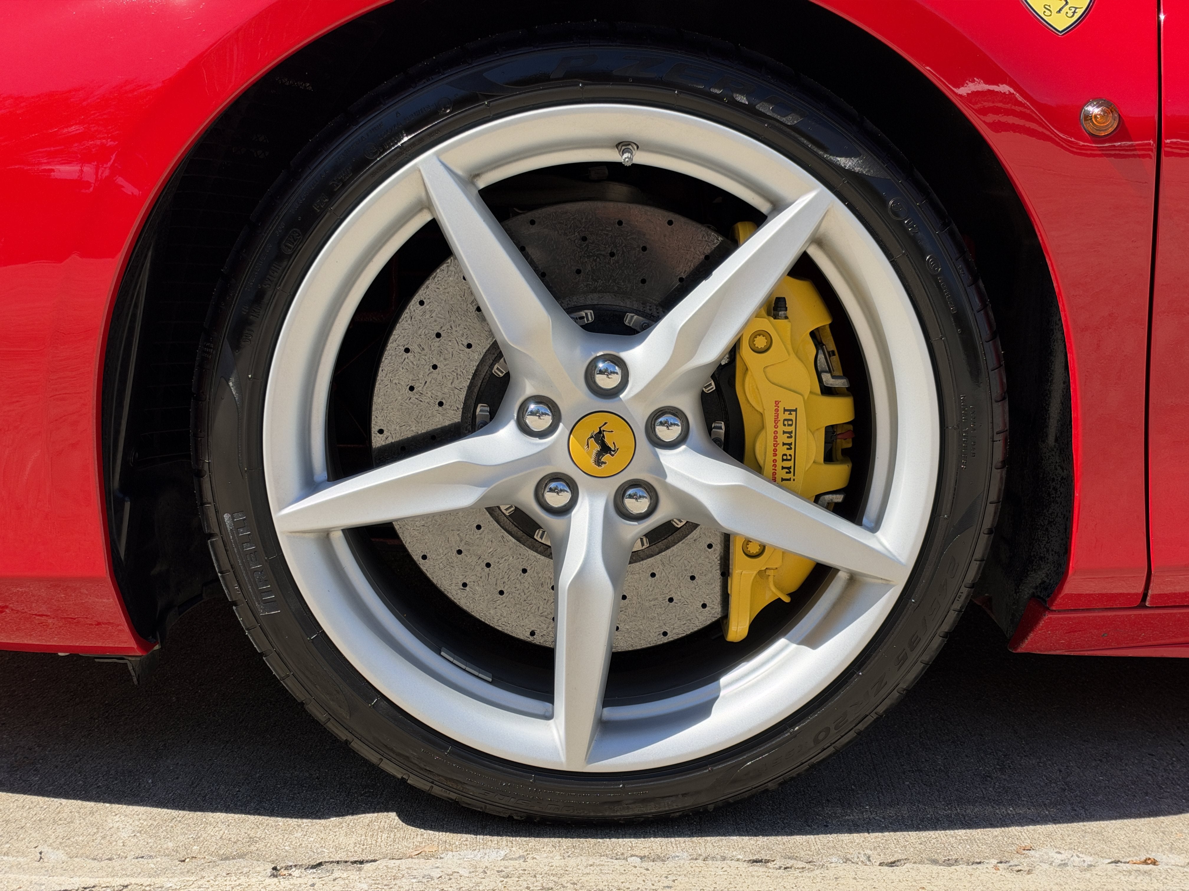 Used 2017 Rosso Corsa Ferrari  image 15