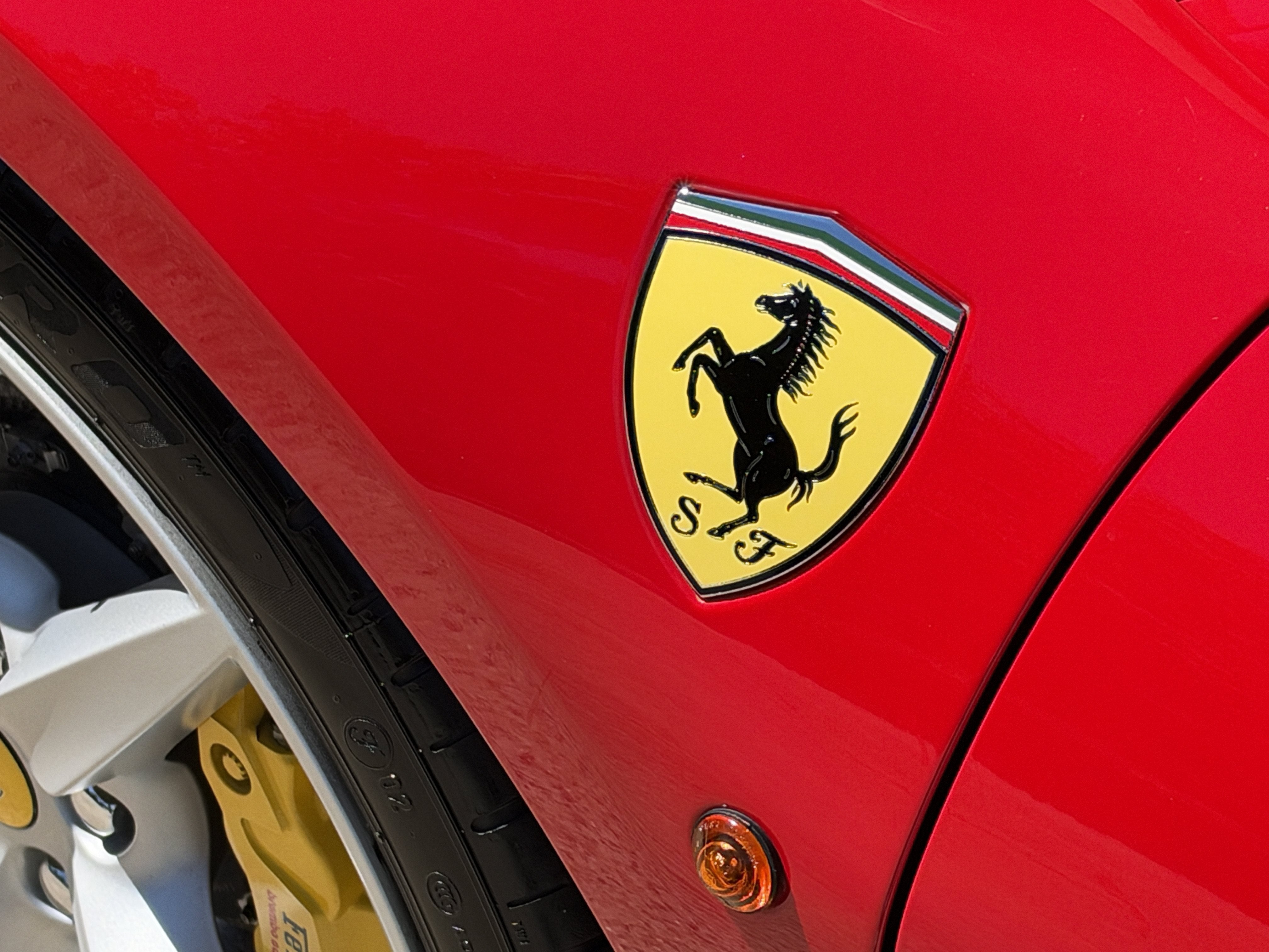 Used 2017 Rosso Corsa Ferrari  image 16