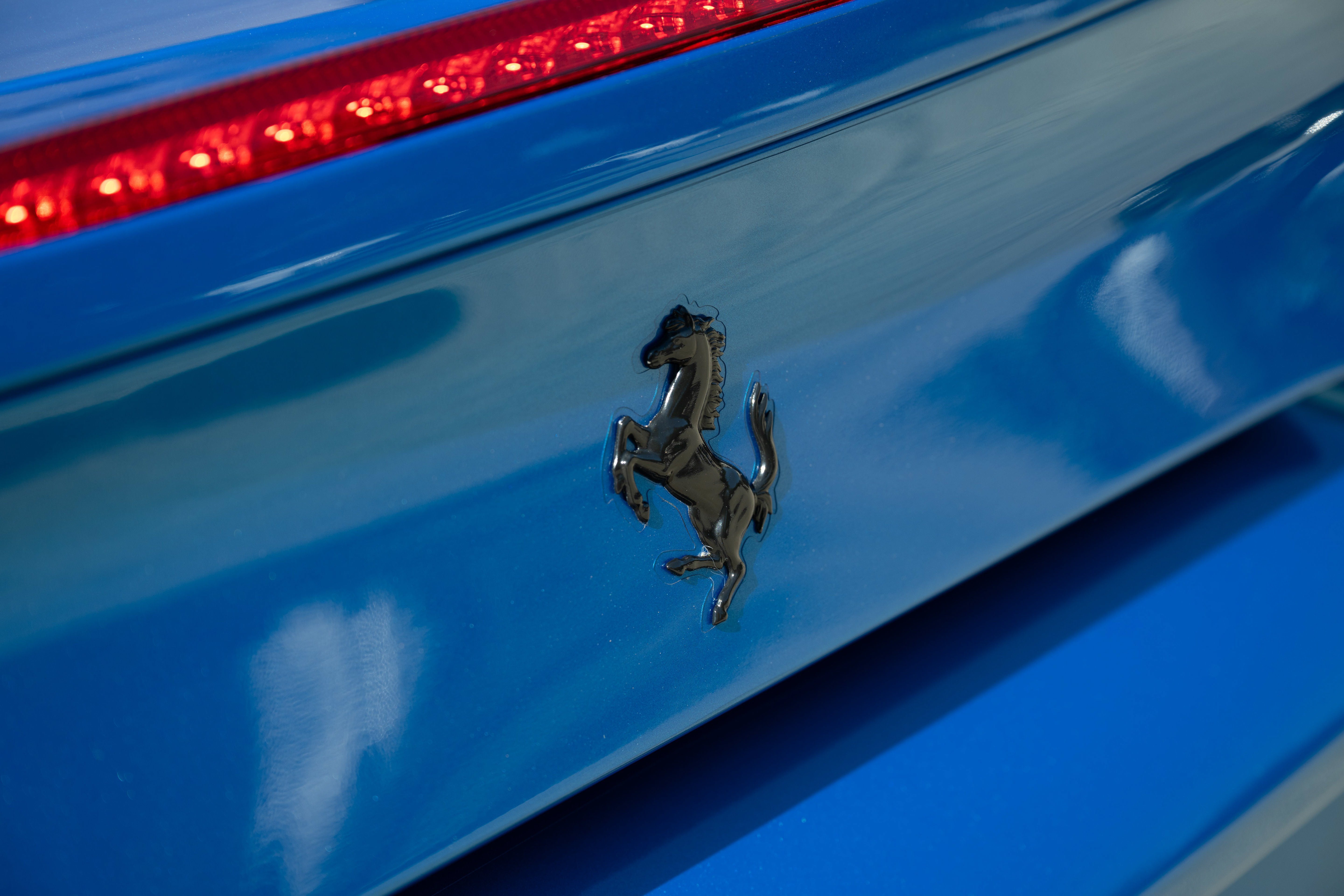 Used 2016 Blu Corsa Ferrari  image 21