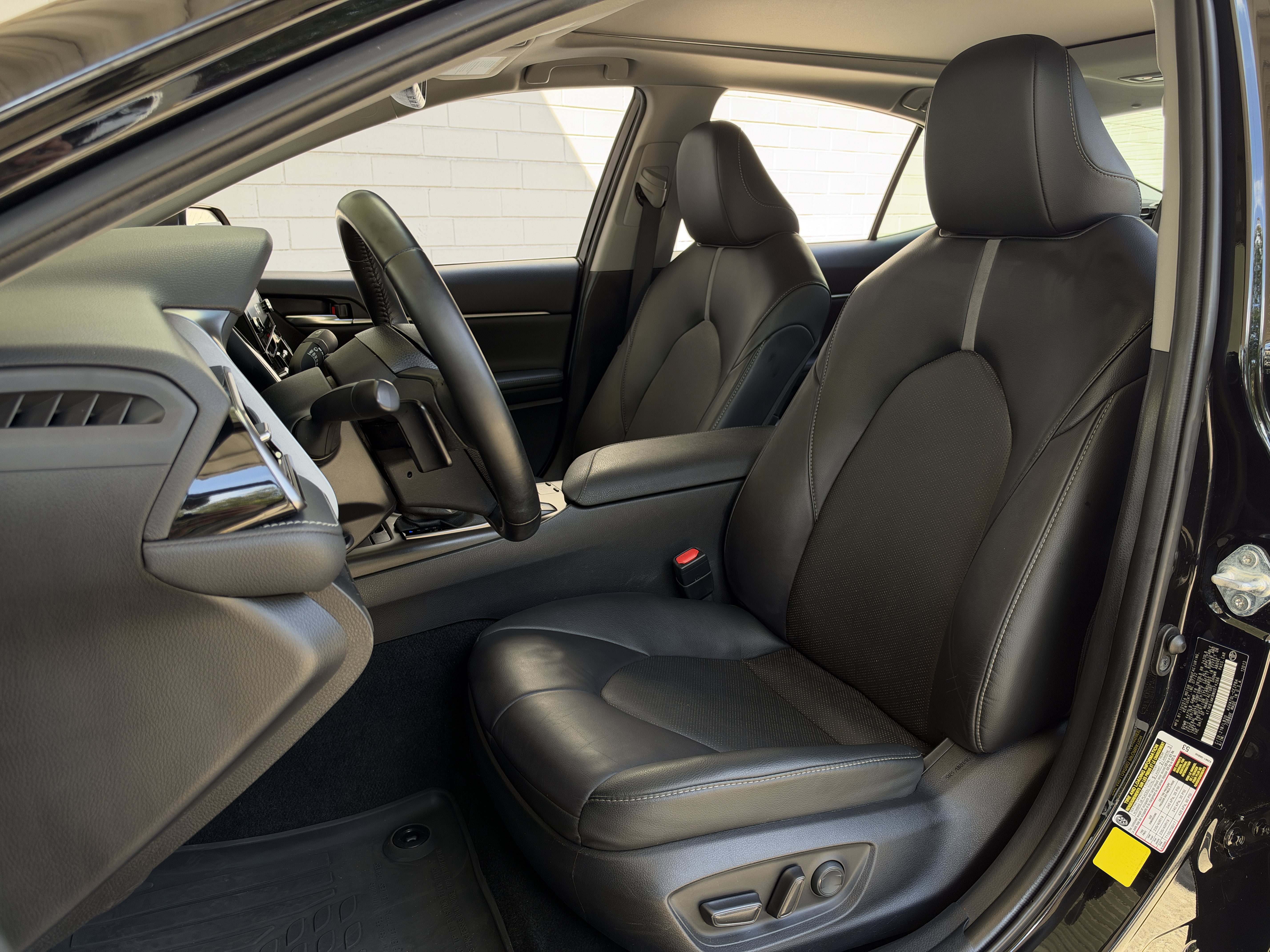 Used 2022 Midnight Black Metallic Toyota XSE image 16