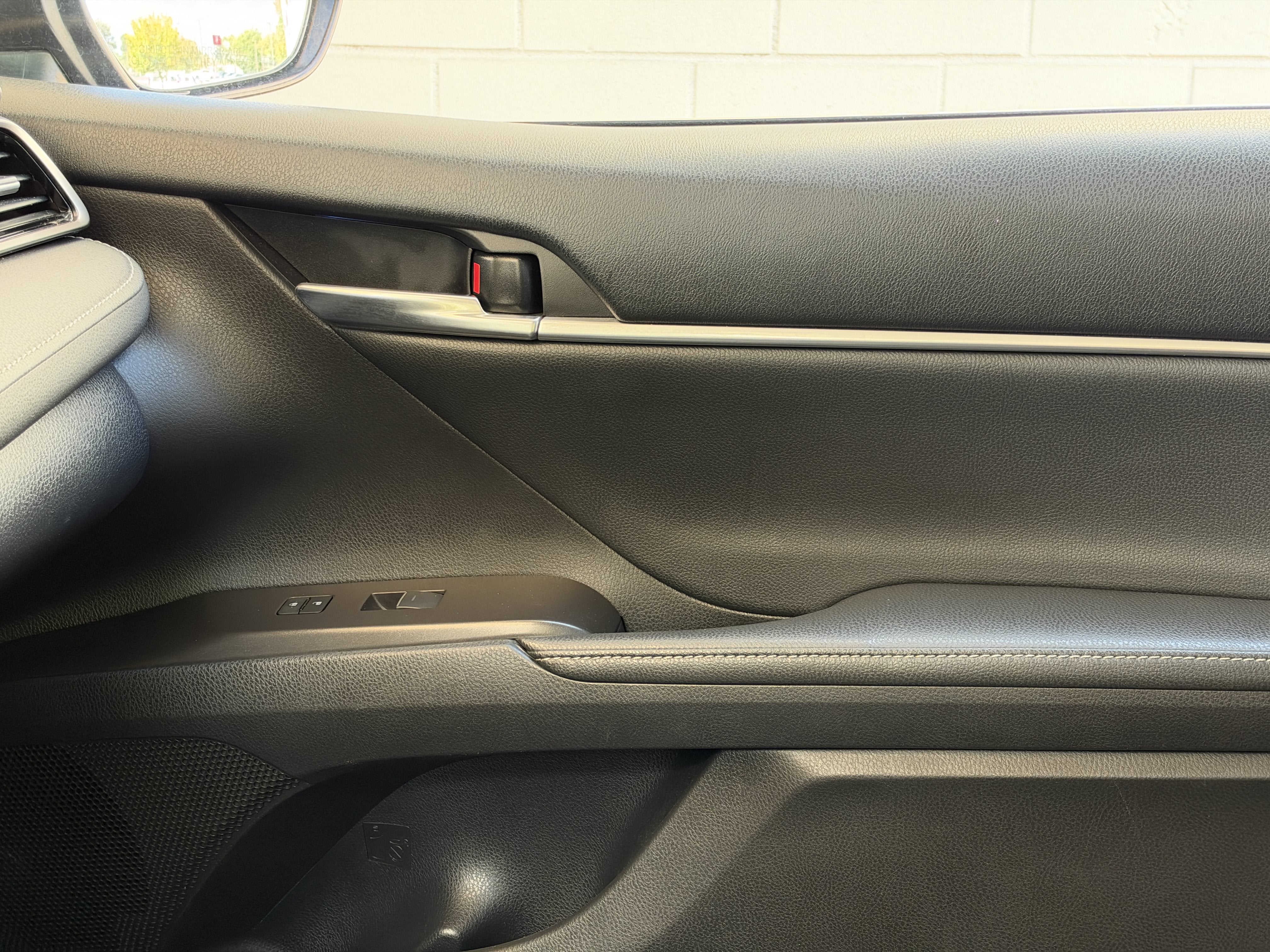 Used 2022 Midnight Black Metallic Toyota XSE image 30
