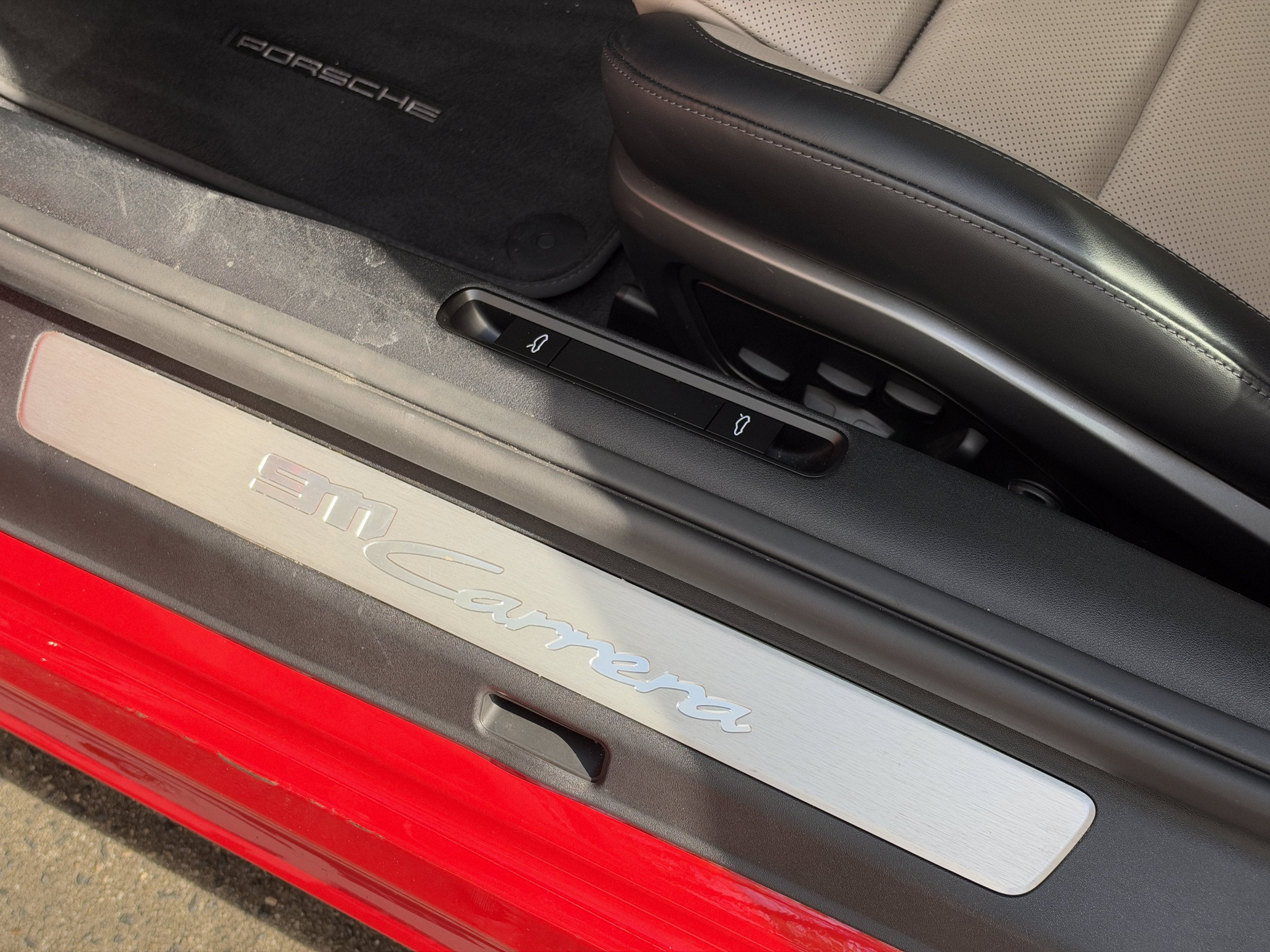 Used 2025 Guards Red Porsche Carrera image 17
