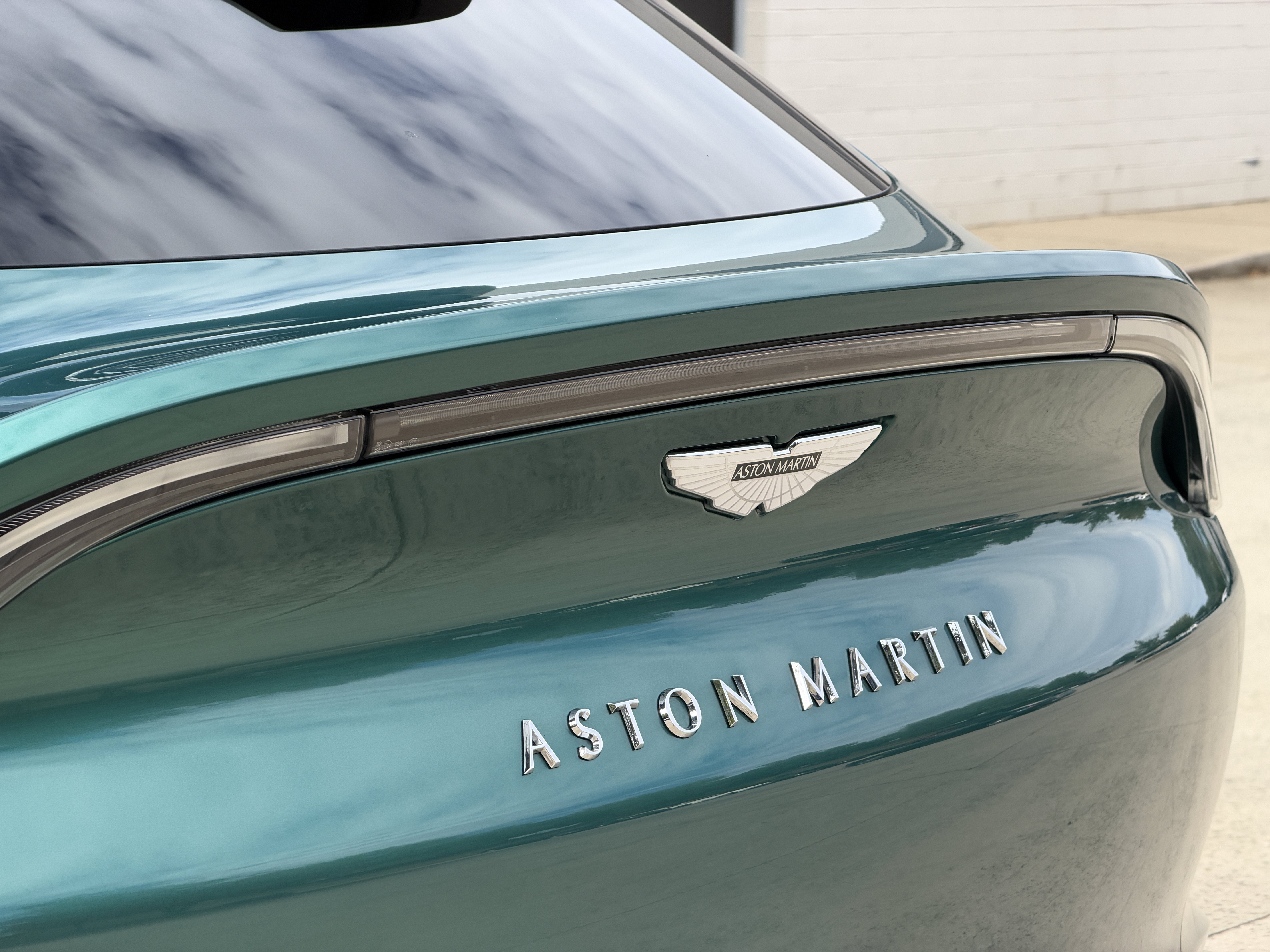 Used 2023 Aston Martin Racing Green Aston Martin 707 image 8