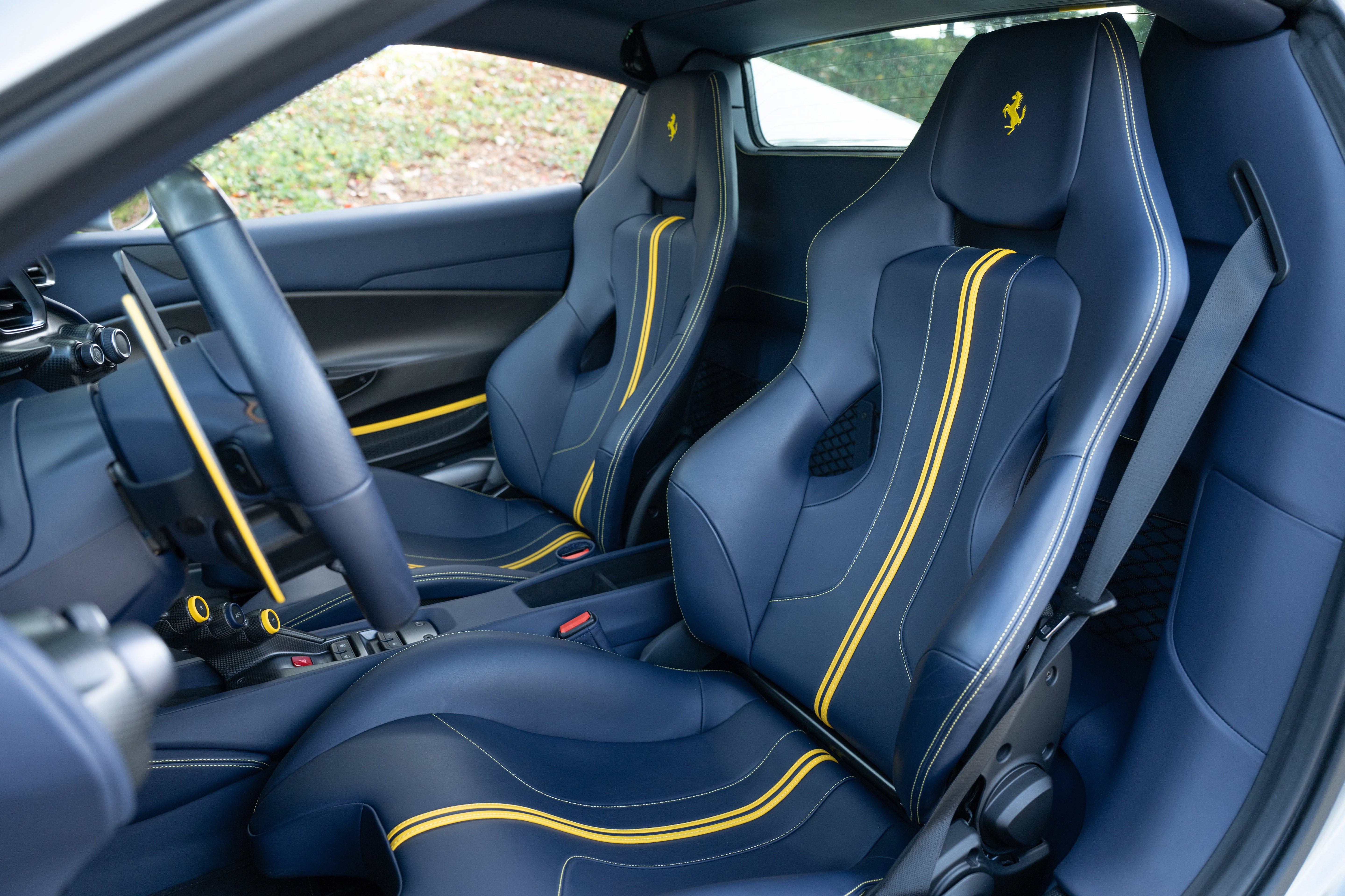 Used 2020 Grigio Titanio Metall Ferrari  image 34