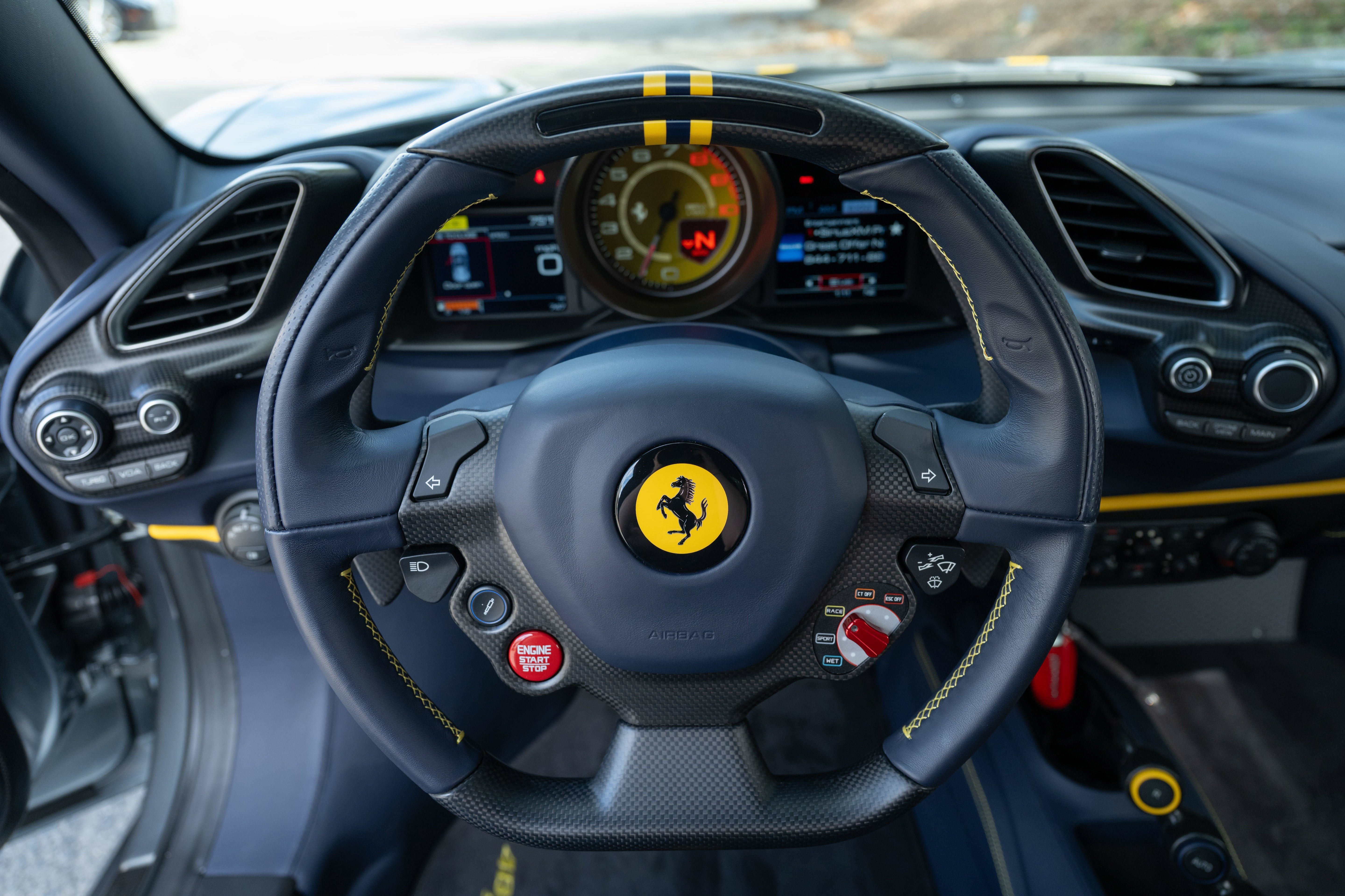 Used 2020 Grigio Titanio Metall Ferrari  image 37