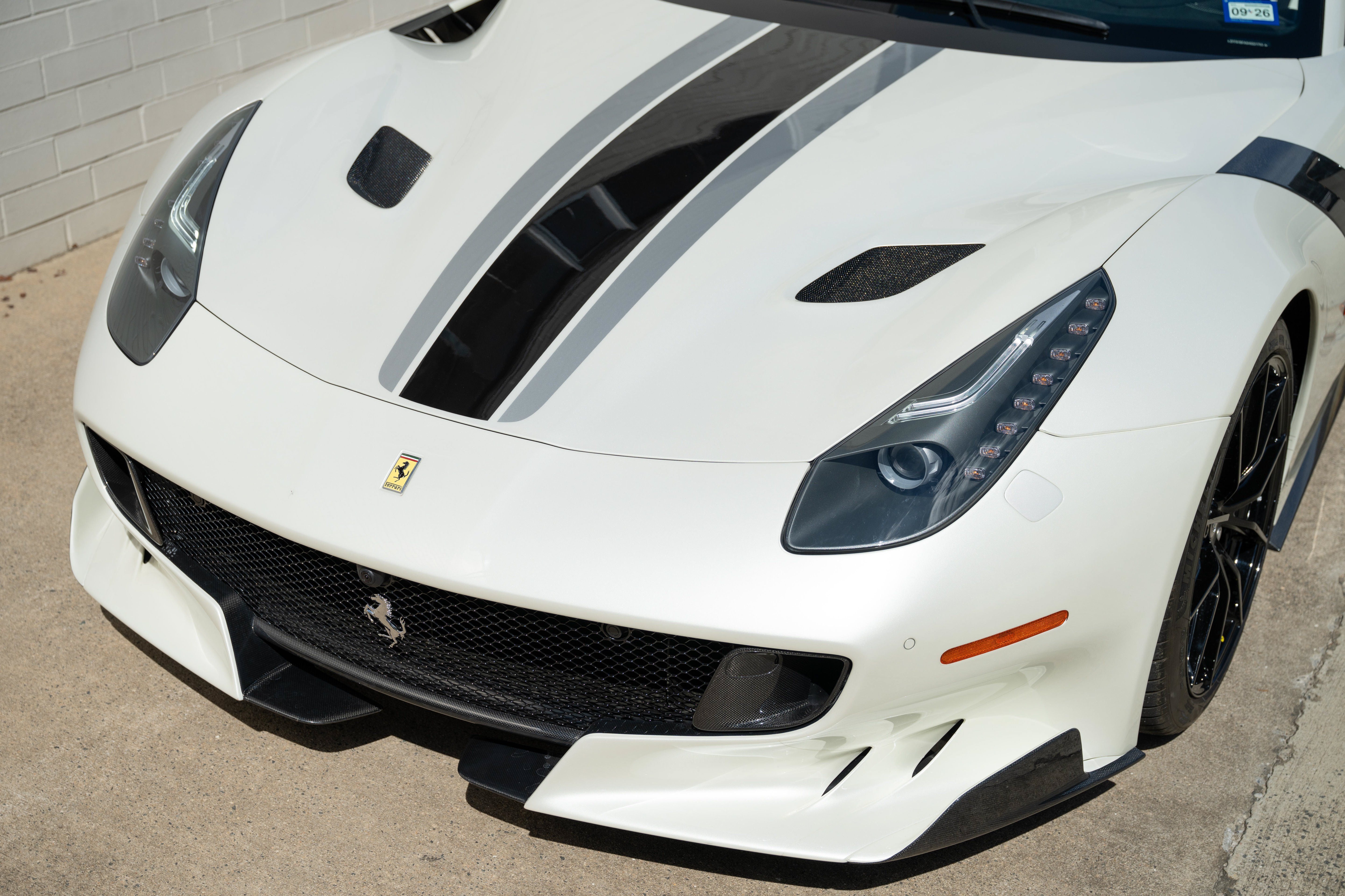 Used 2017 Bianco Italia Ferrari  image 9