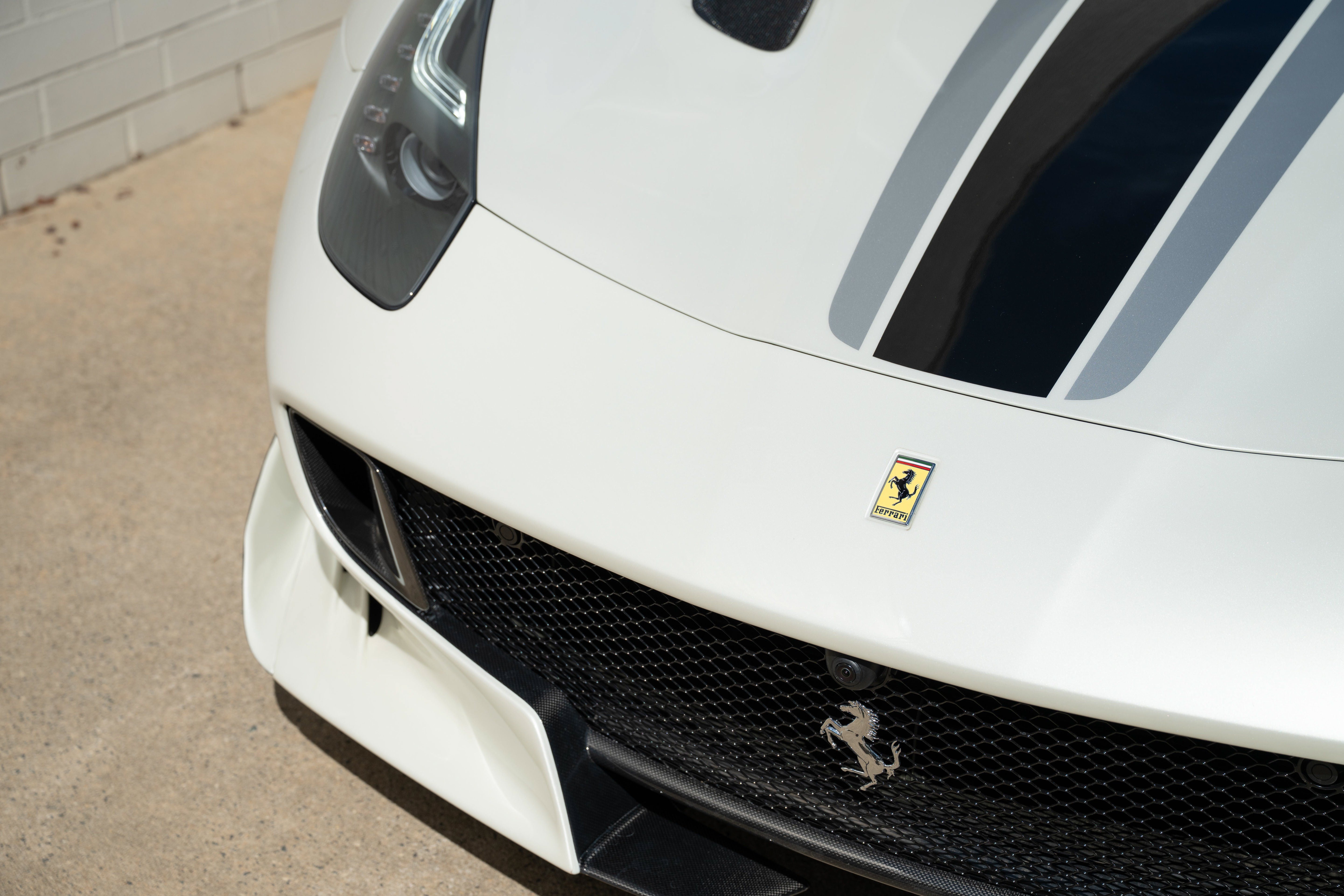 Used 2017 Bianco Italia Ferrari  image 10