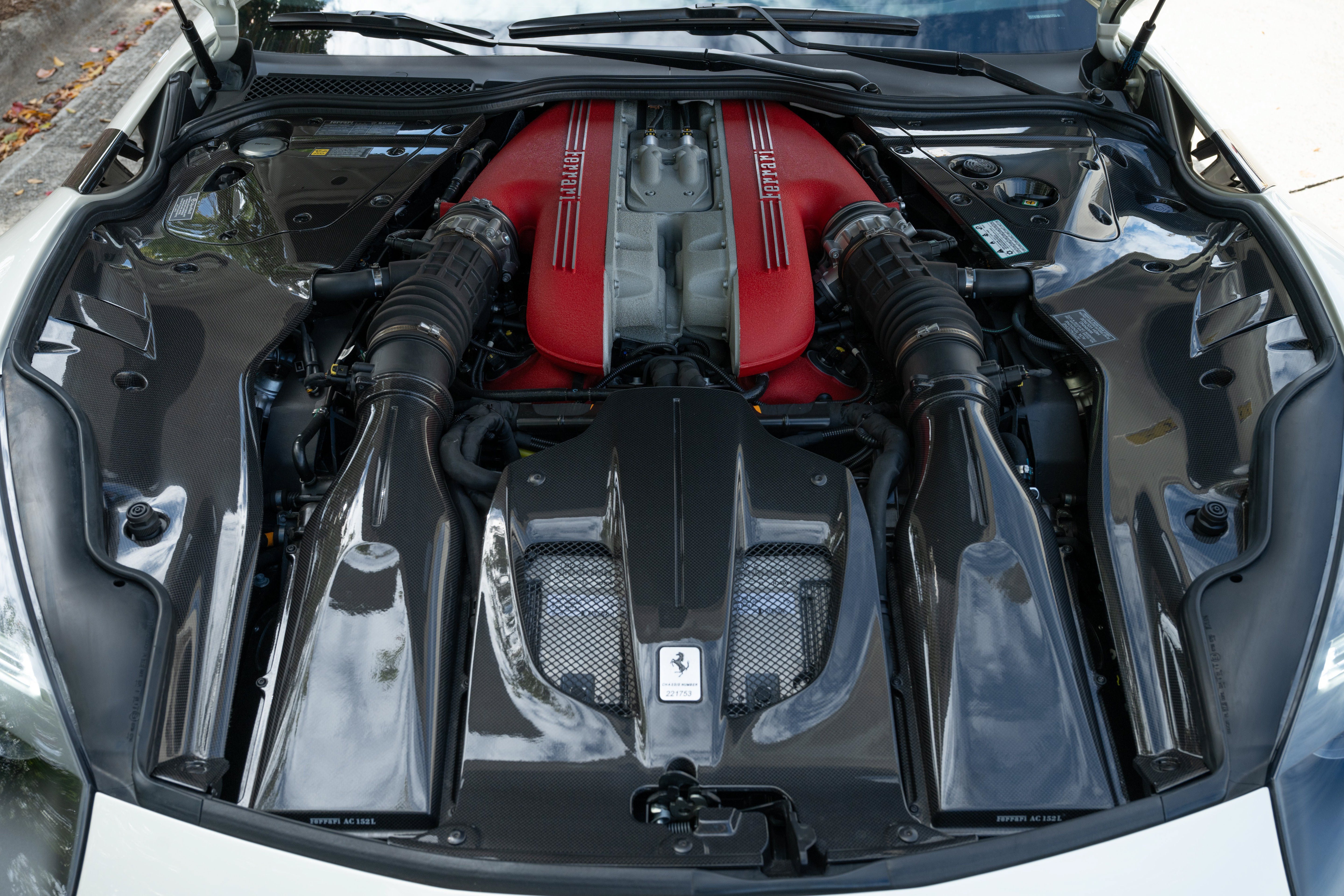 Used 2017 Bianco Italia Ferrari  image 11