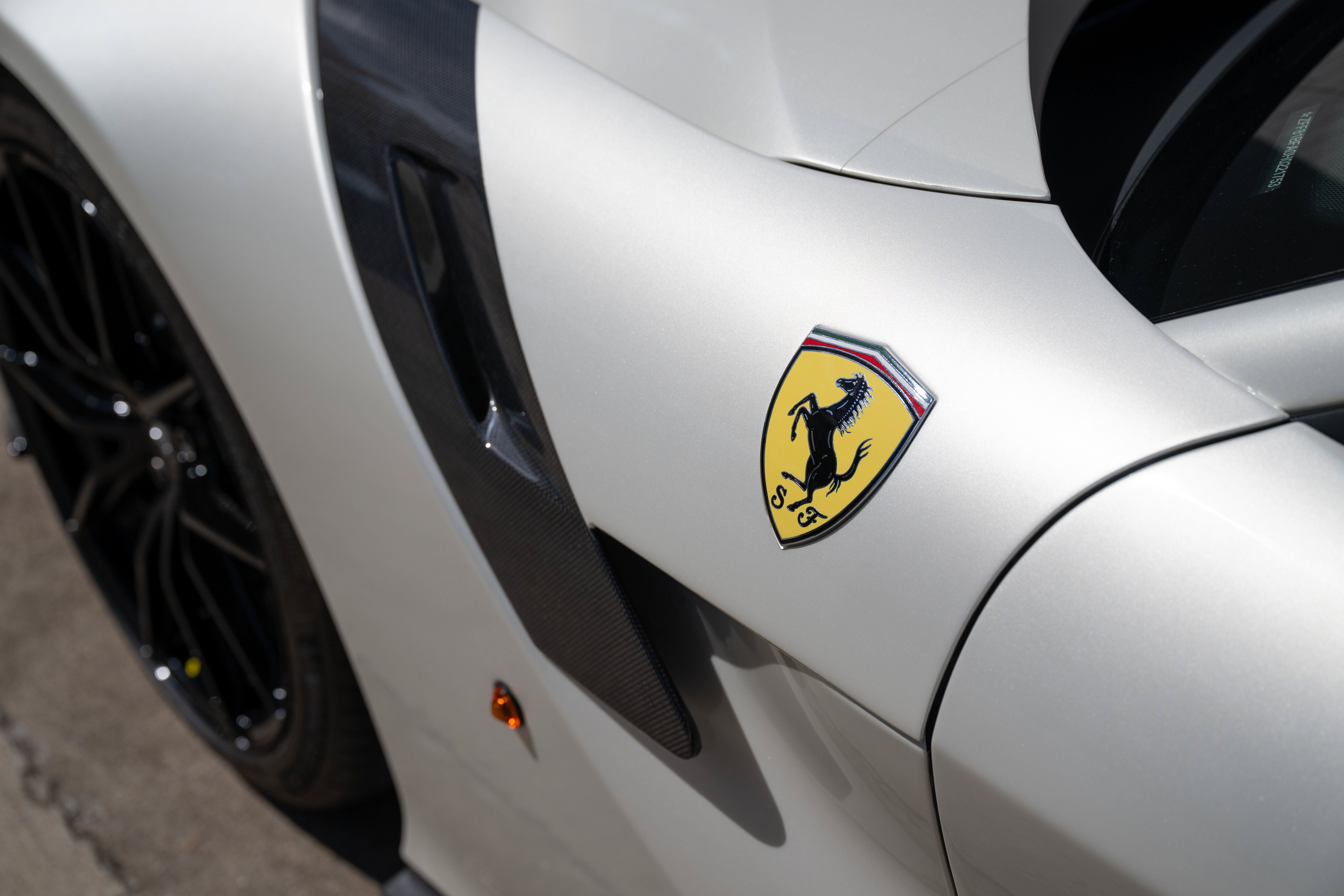 Used 2017 Bianco Italia Ferrari  image 18