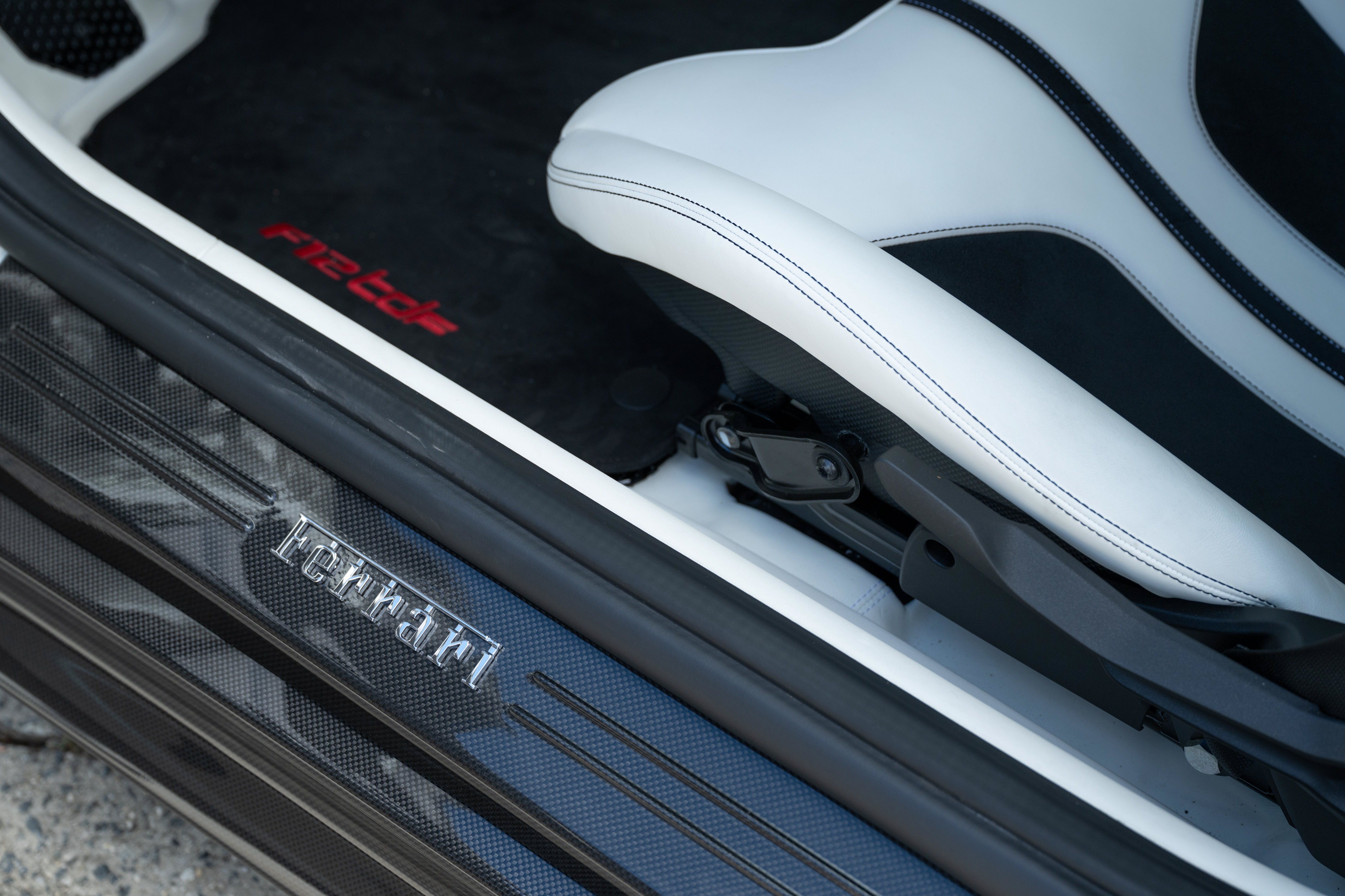 Used 2017 Bianco Italia Ferrari  image 35
