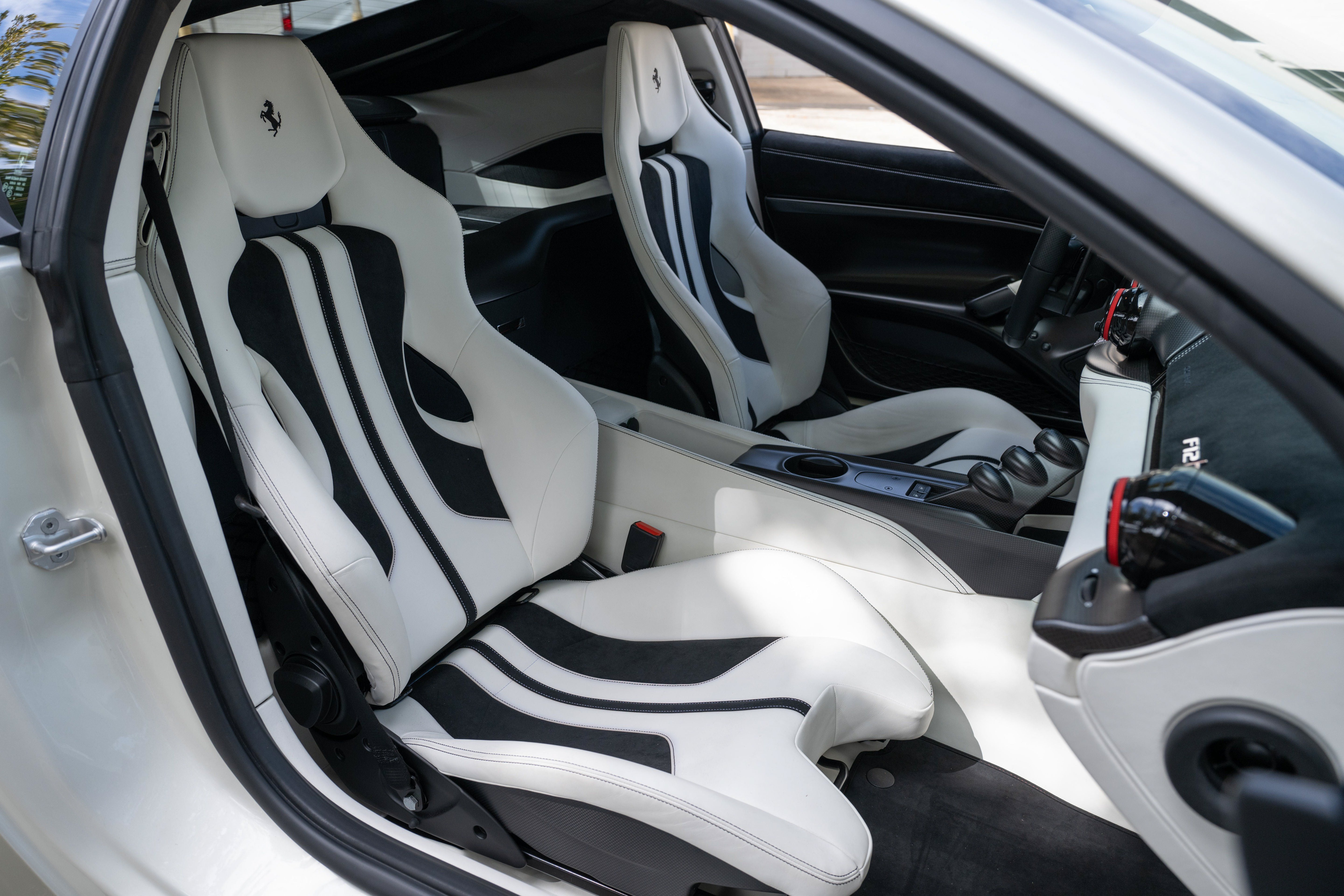 Used 2017 Bianco Italia Ferrari  image 63