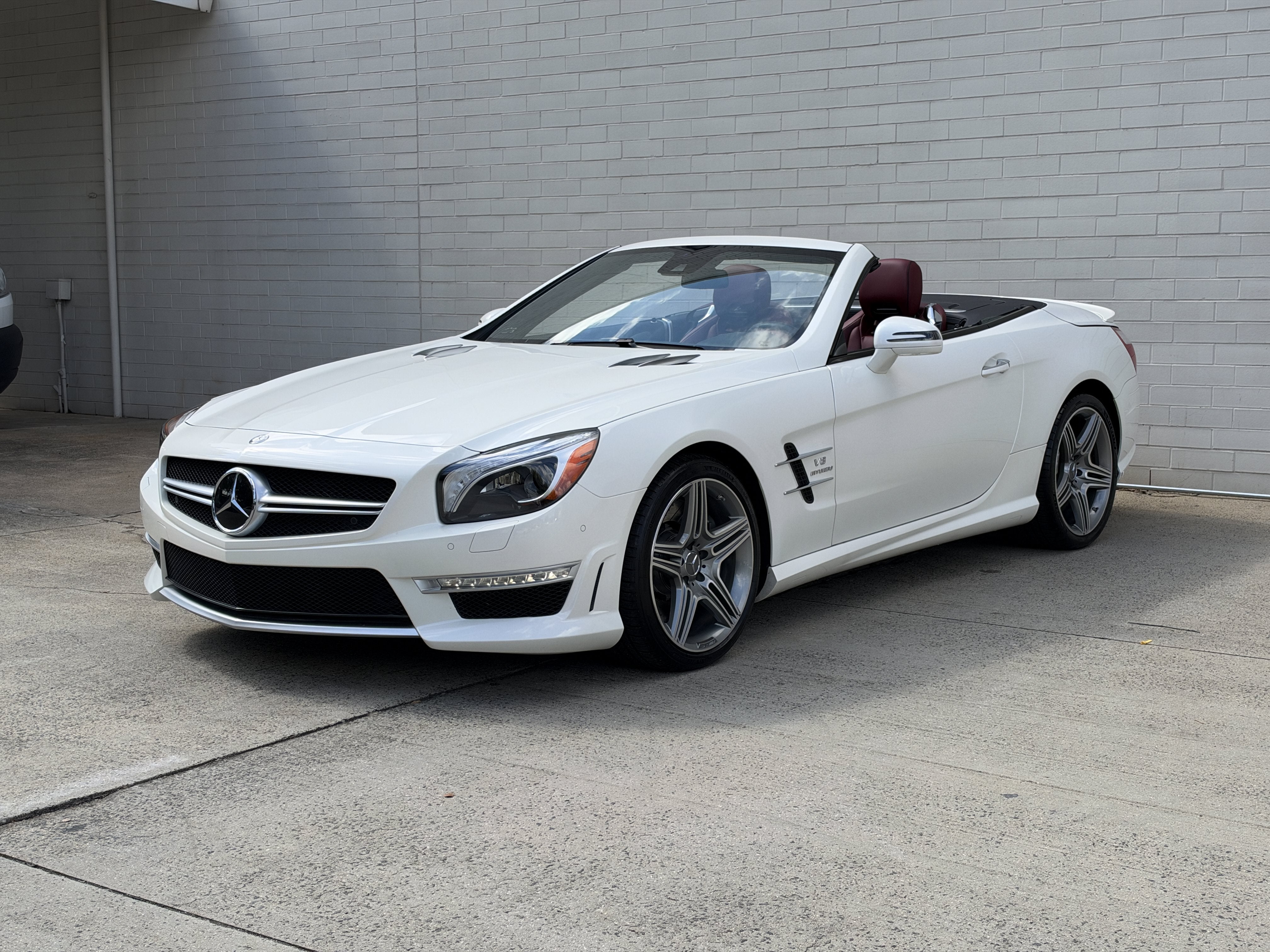 Used 2013 White Mercedes-Benz SL 63 AMG® image 8