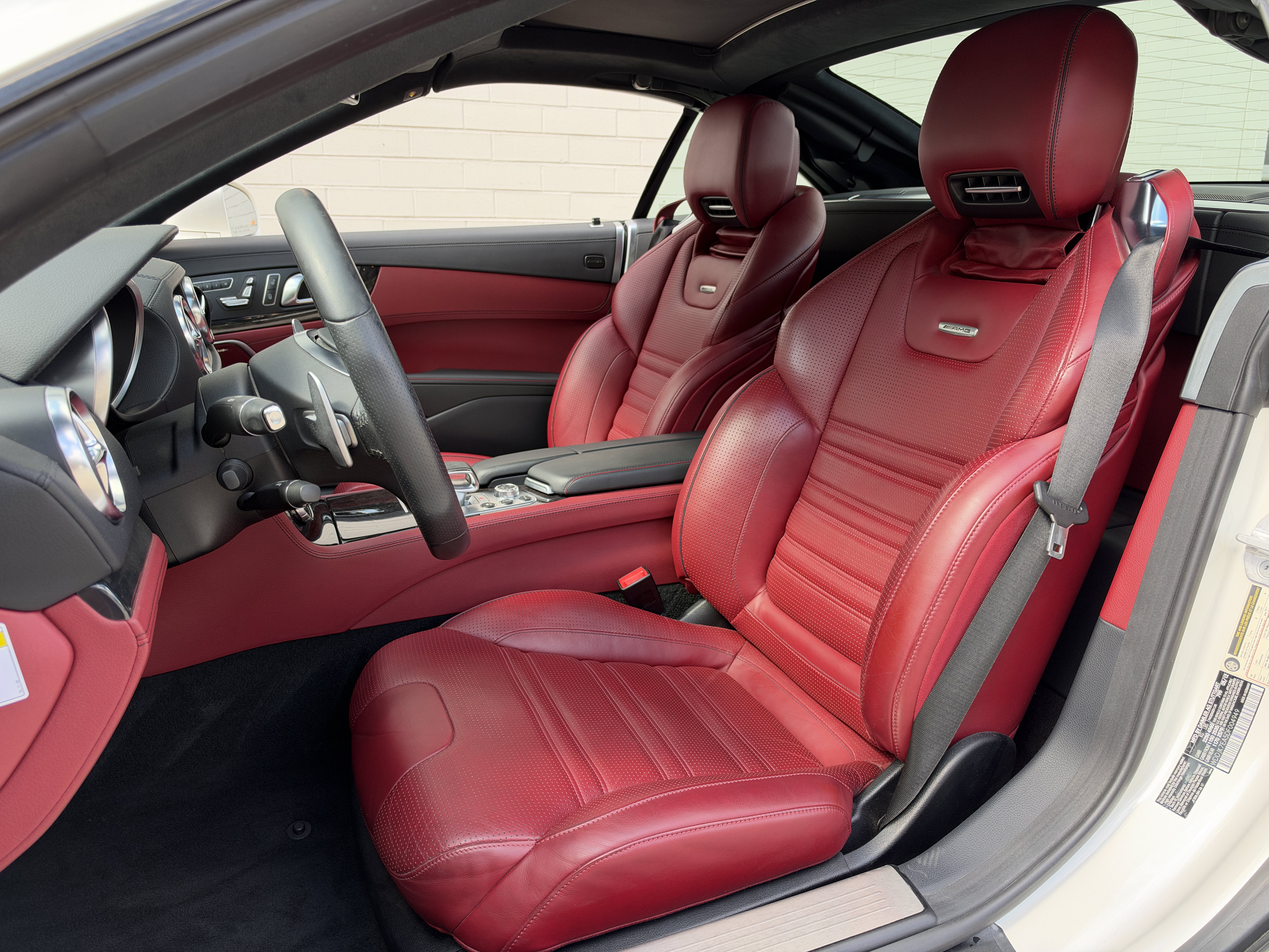 Used 2013 White Mercedes-Benz SL 63 AMG® image 17