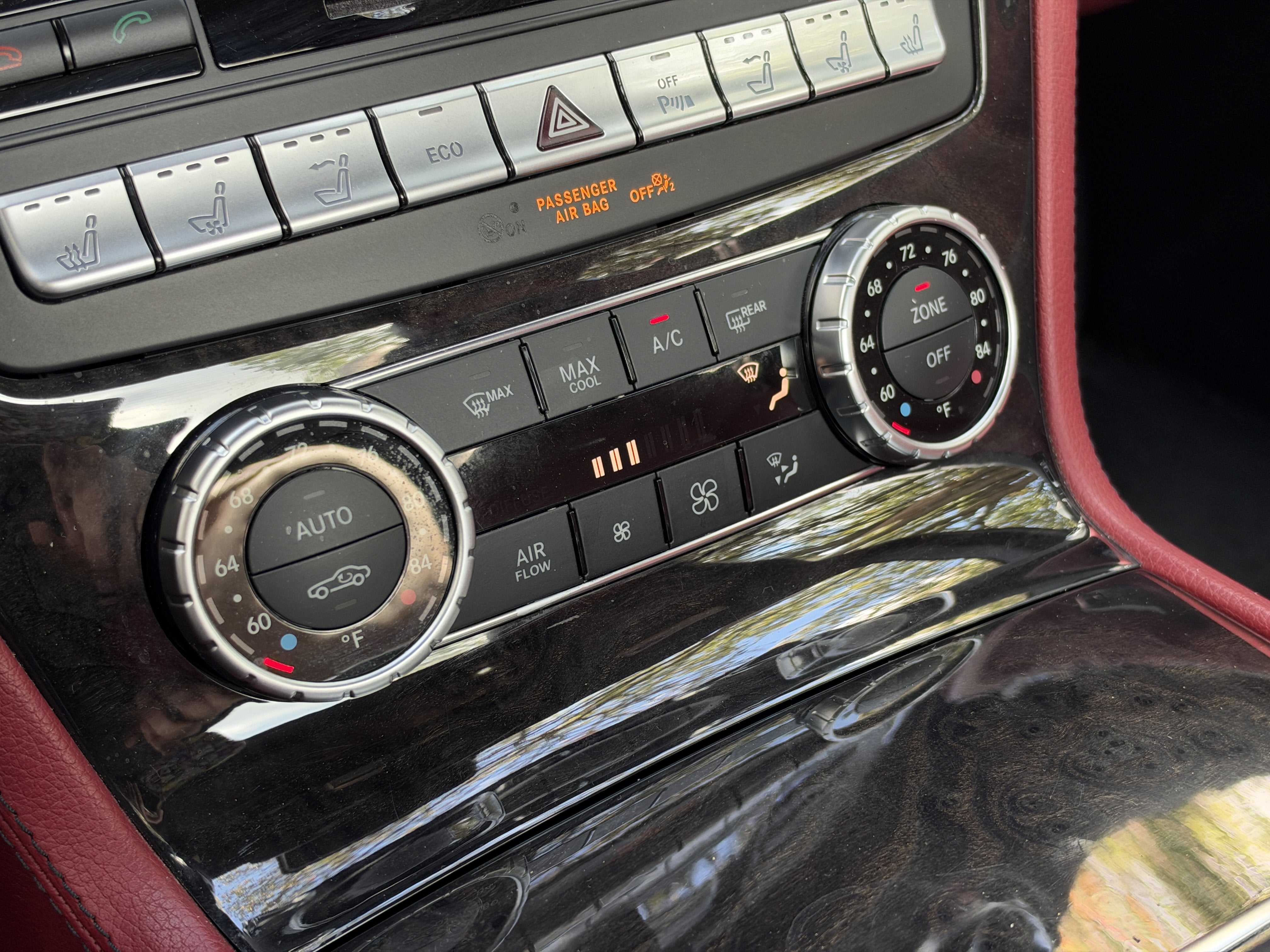 Used 2013 White Mercedes-Benz SL 63 AMG® image 27