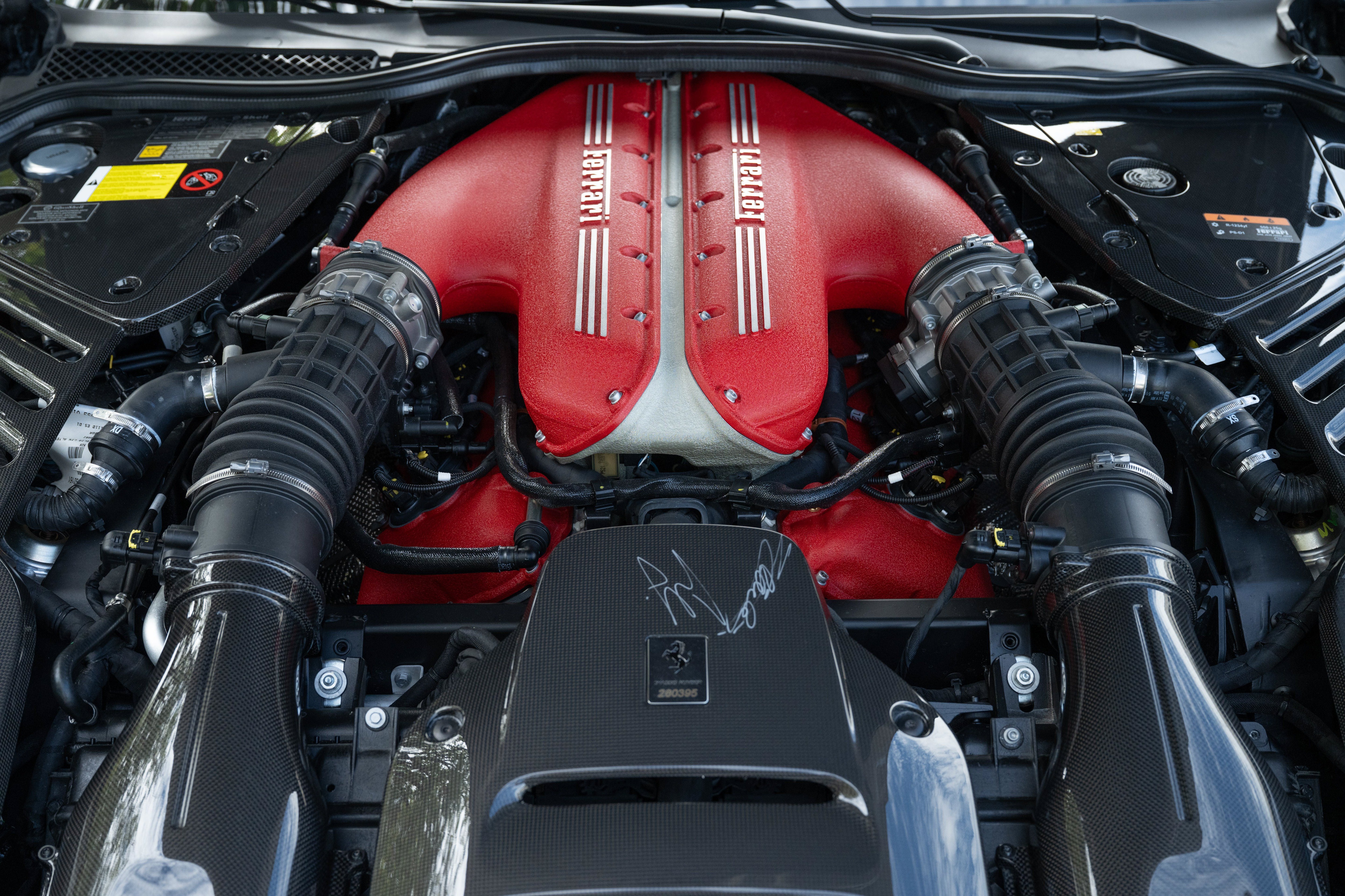 Certified Used 2022 Grigio Ferro Ferrari  image 19