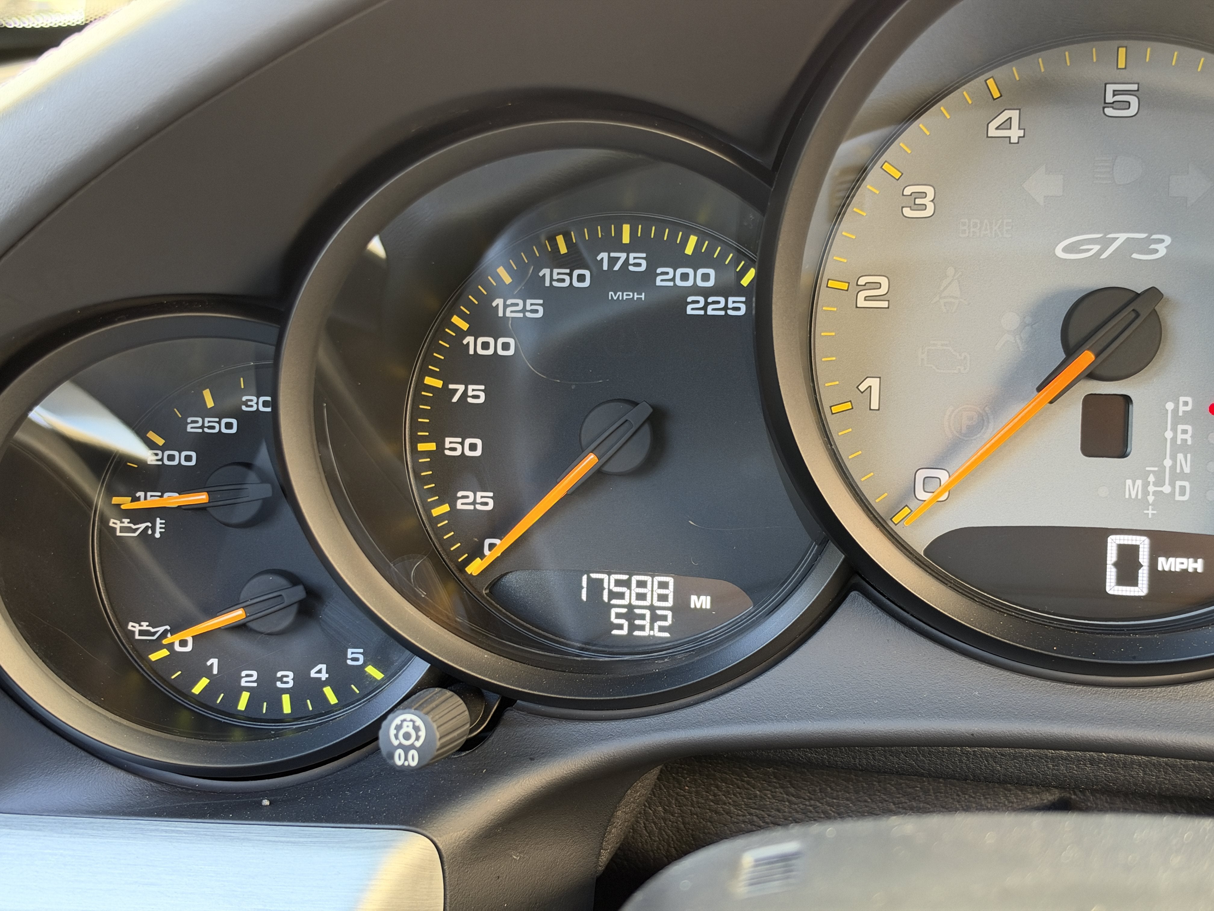Used 2018  Porsche 4 image 18