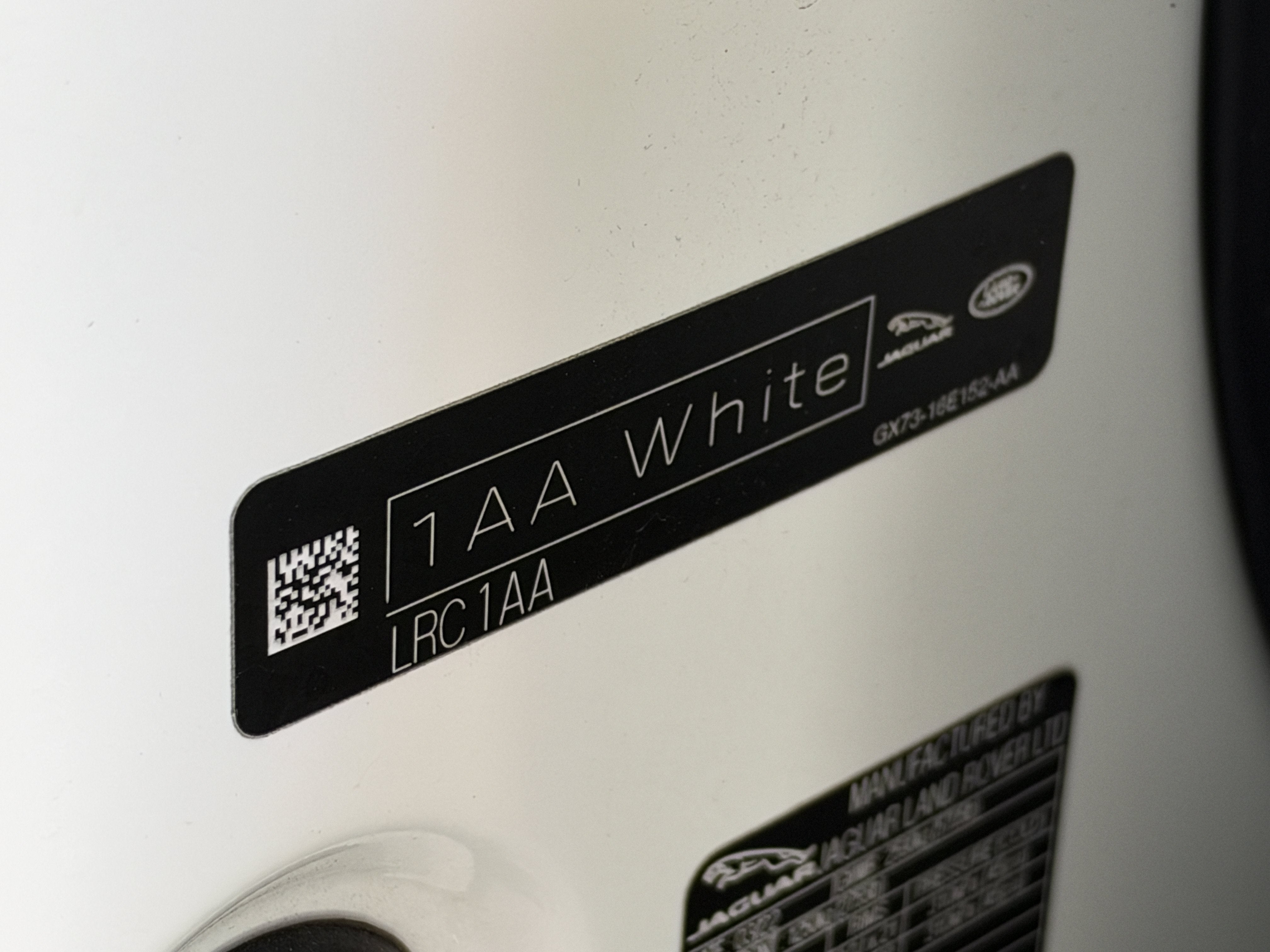 Used 2022 Fuji White Jaguar SVR image 40