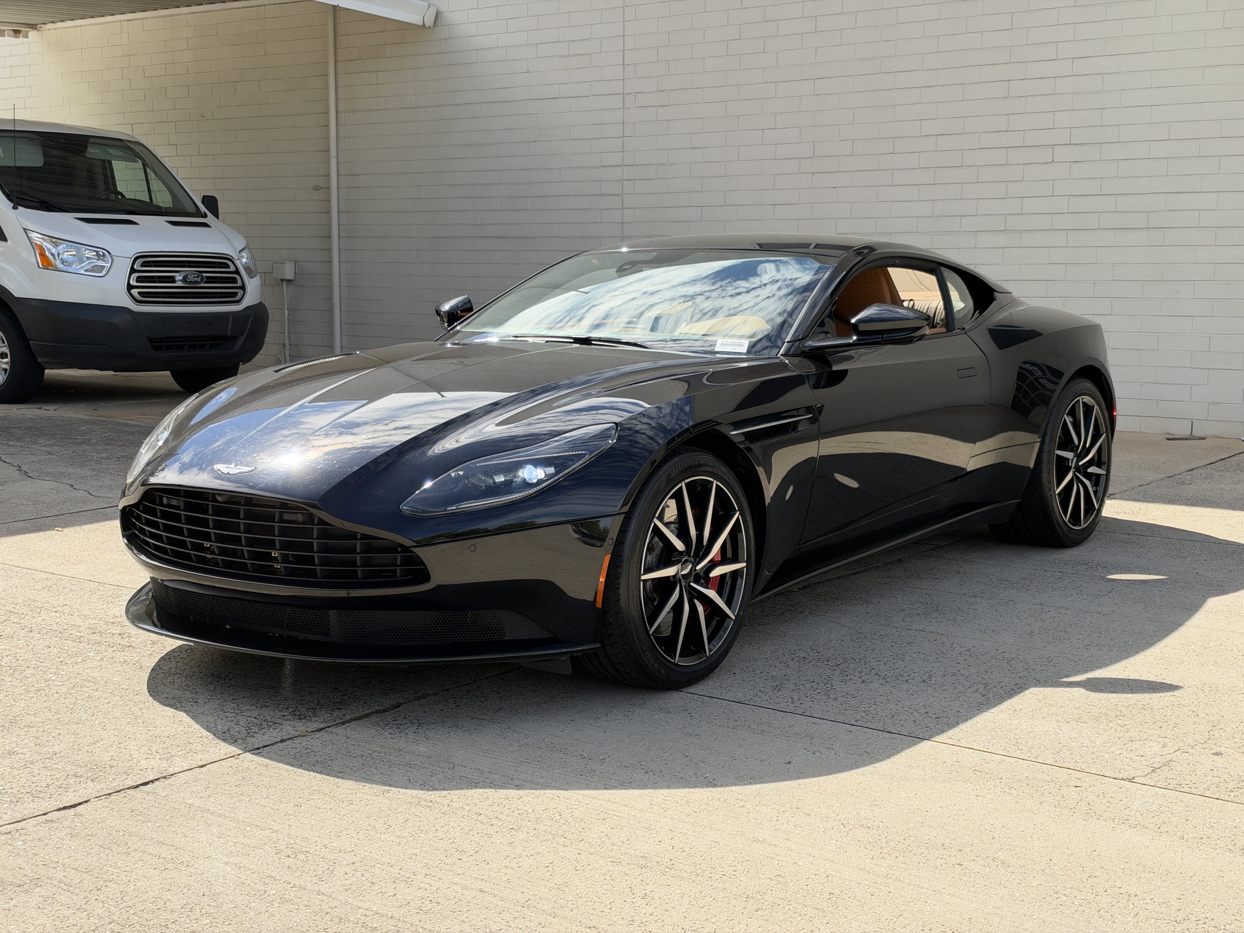 Used 2023 Black Aston Martin V8 image 17