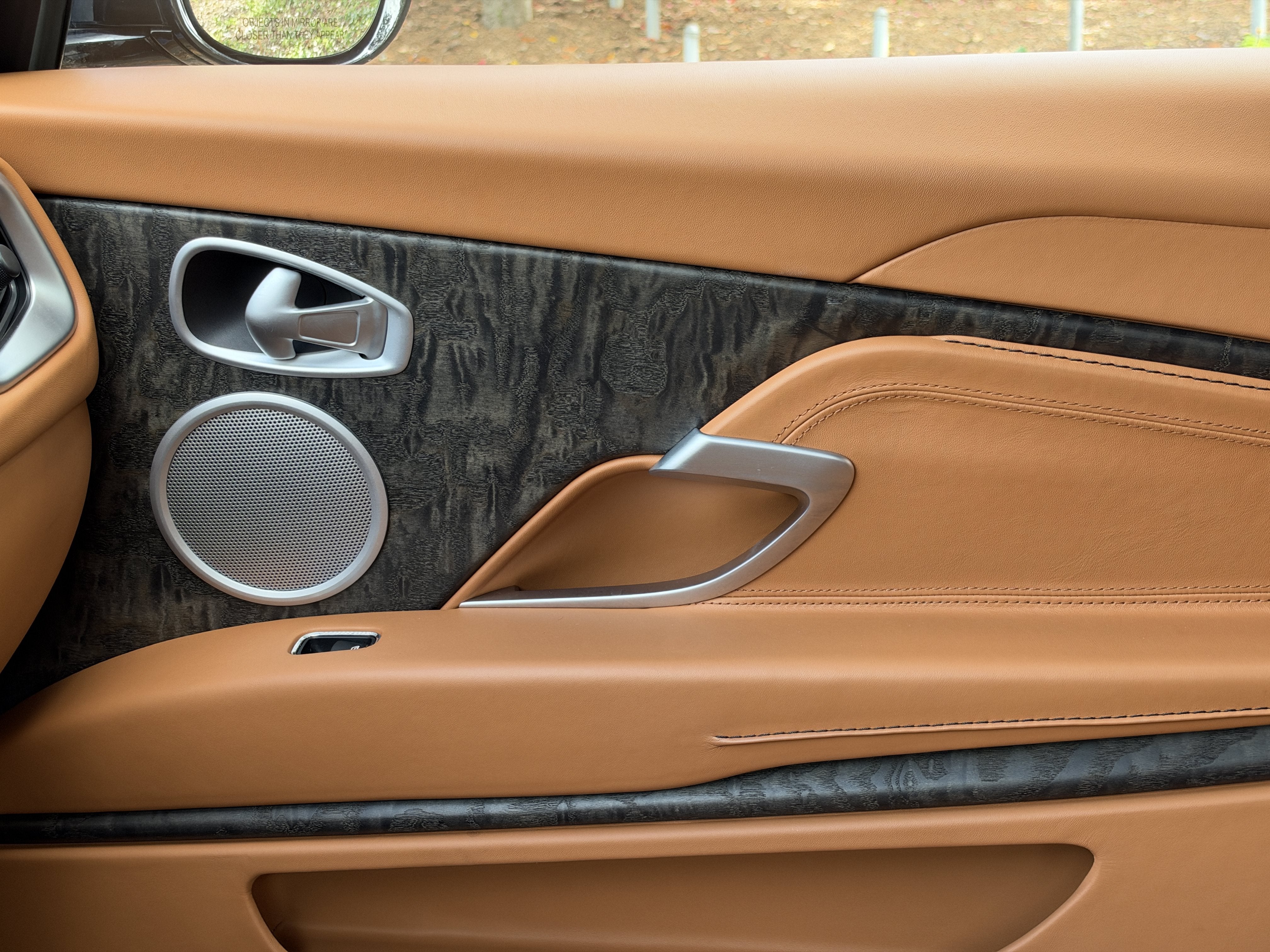 Used 2023 Black Aston Martin V8 image 31