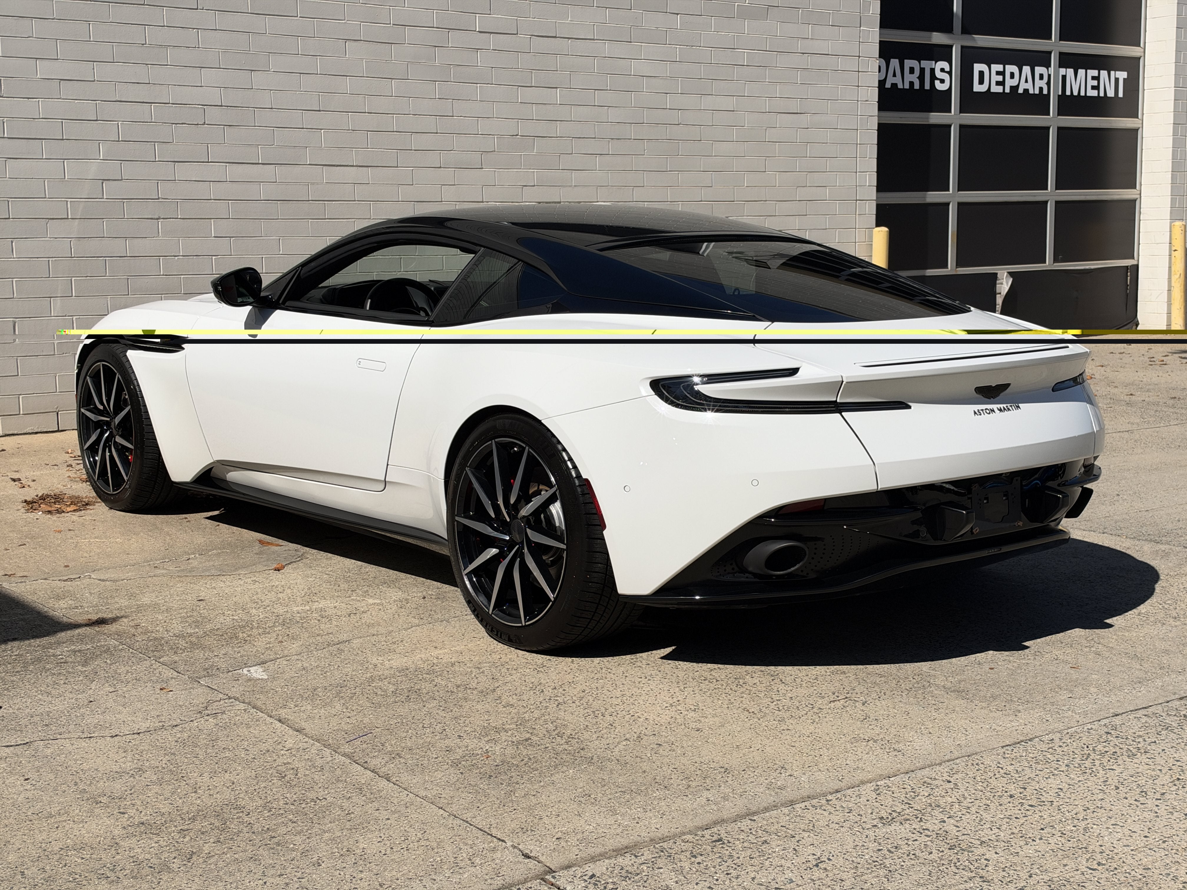 Used 2021 Lunar Aston Martin  image 2